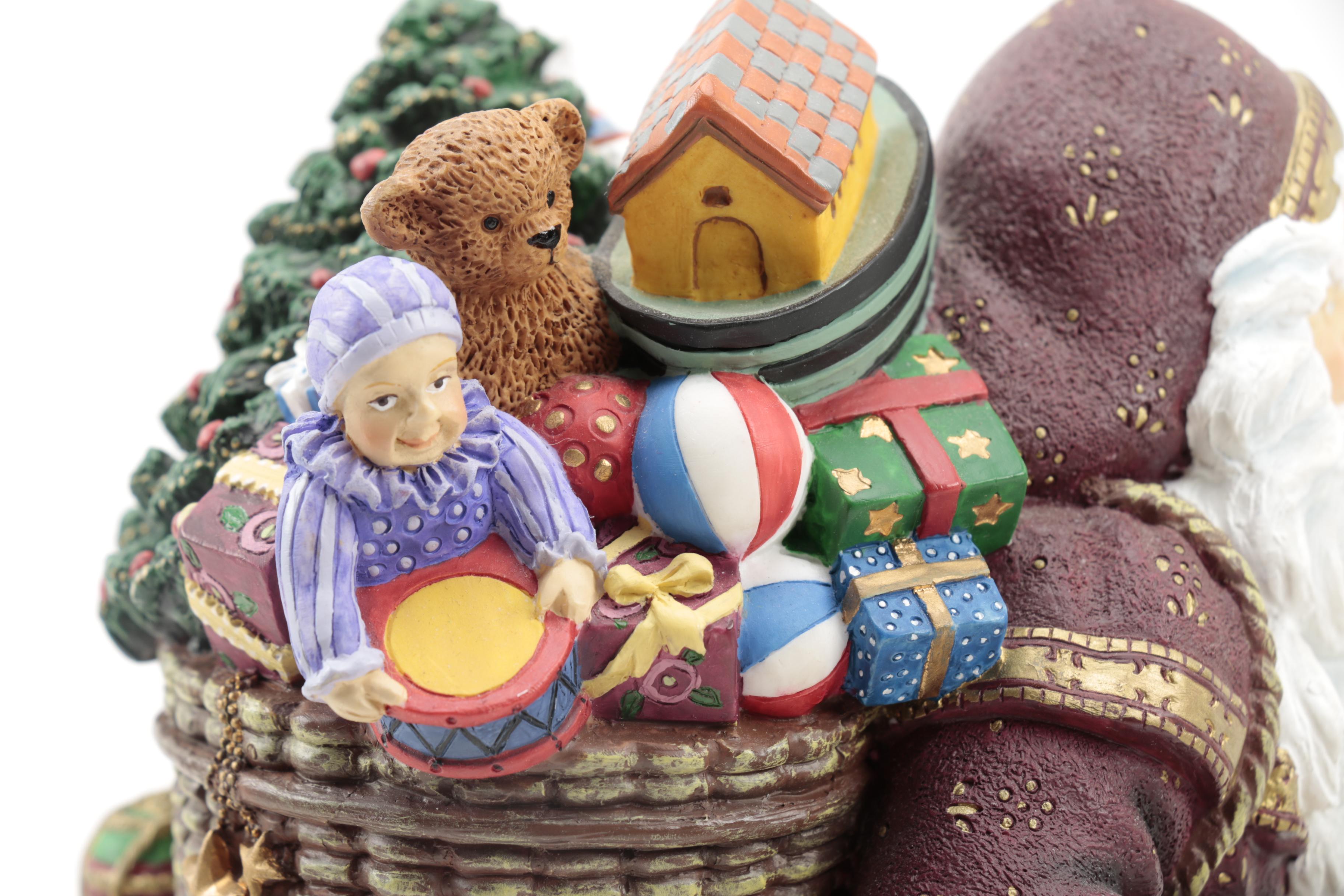 Pipka Santa Claus Figures