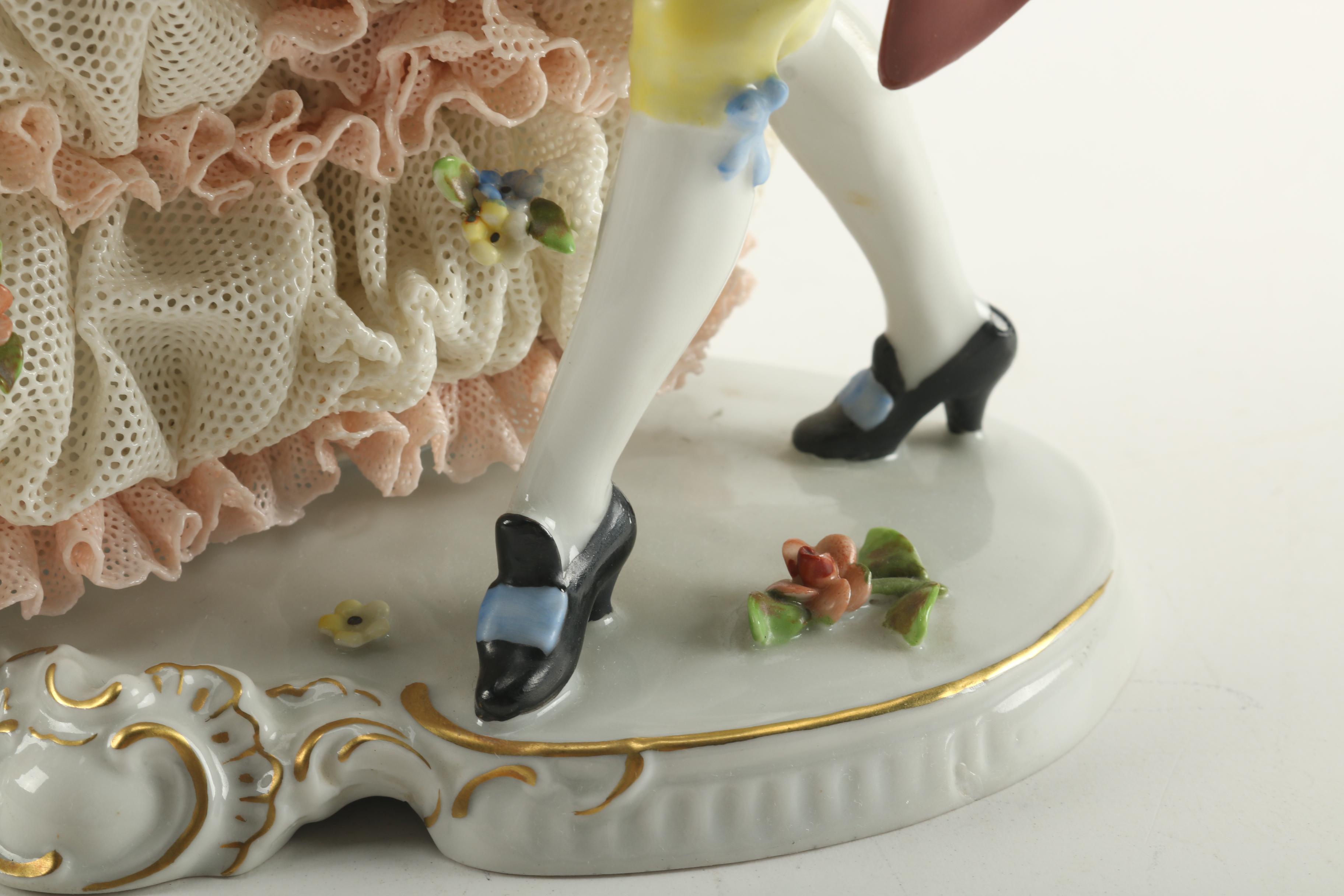 Schaubach-Kunst Wallendorf Couple Figurine