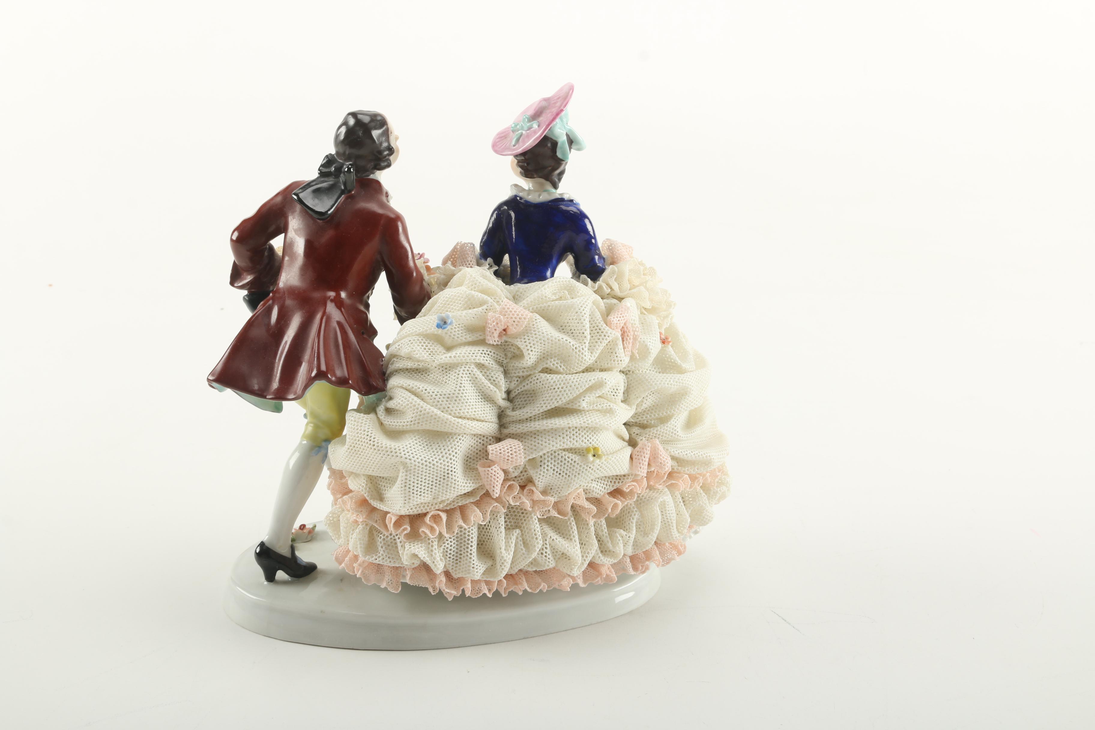 Schaubach-Kunst Wallendorf Couple Figurine