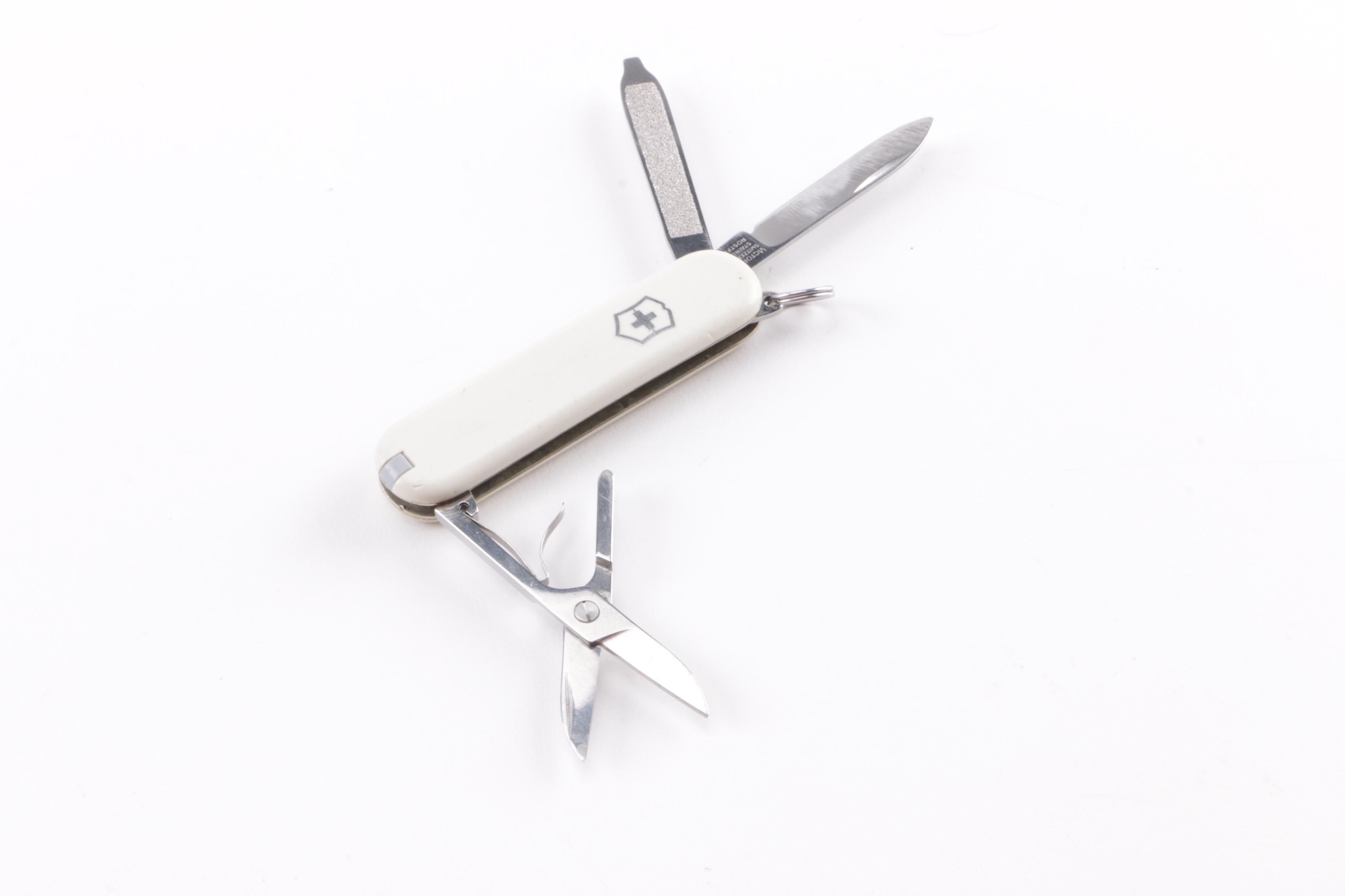 Vintage Jewelry Including a 1969 Kentucky Derby Pin