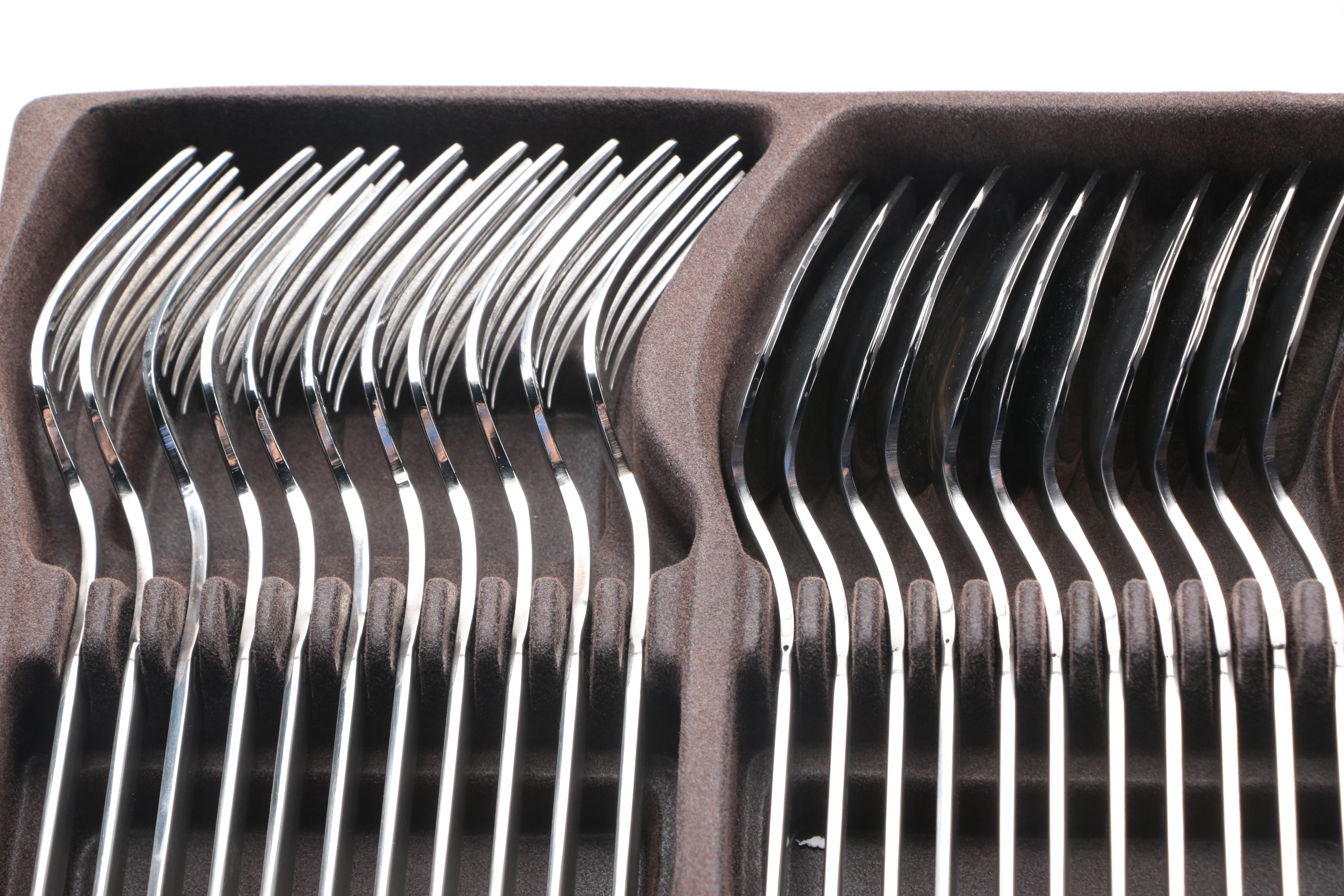 Nova Line 18-10 Stainless Steel Flatware Set for Twelve