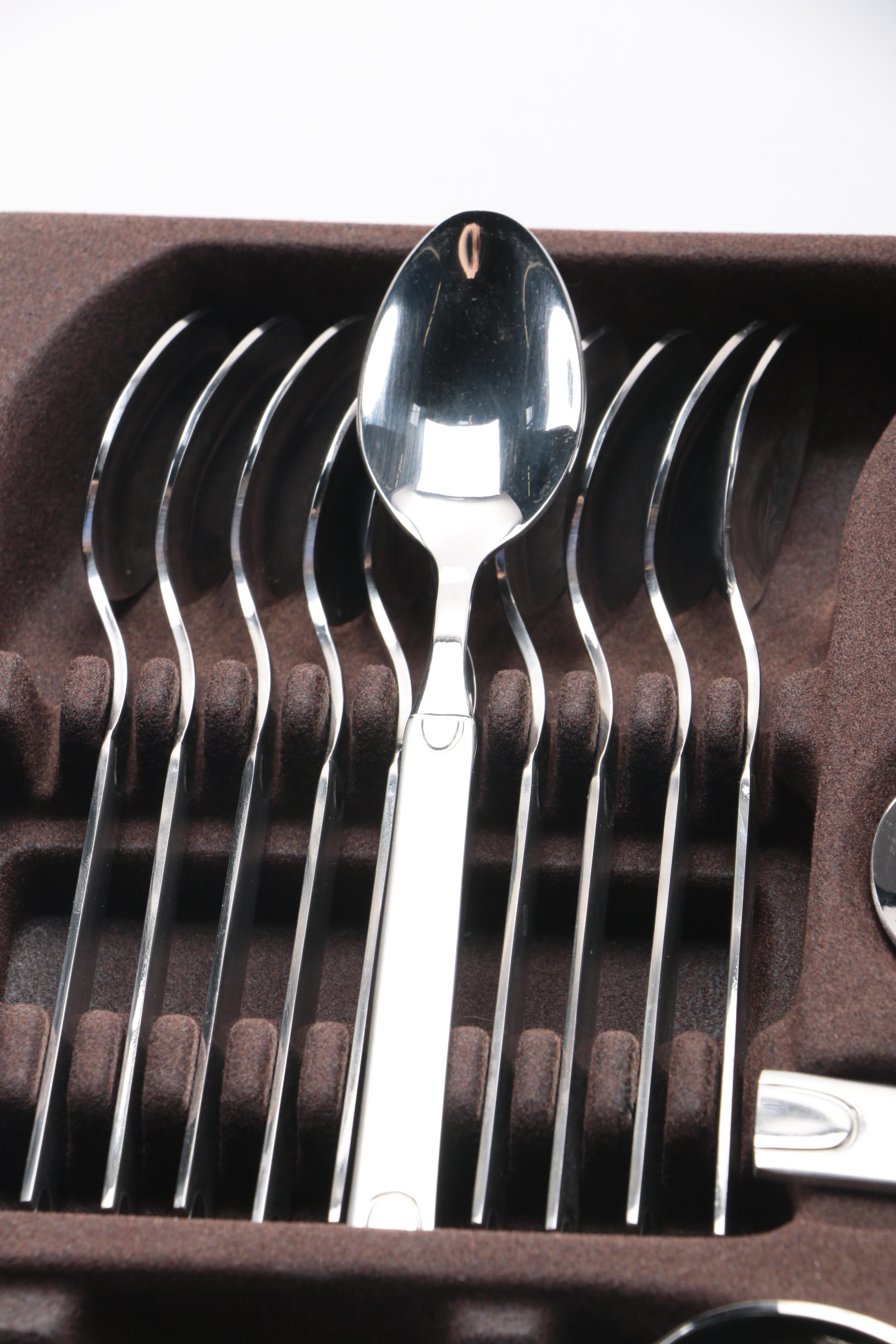 Nova Line 18-10 Stainless Steel Flatware Set for Twelve