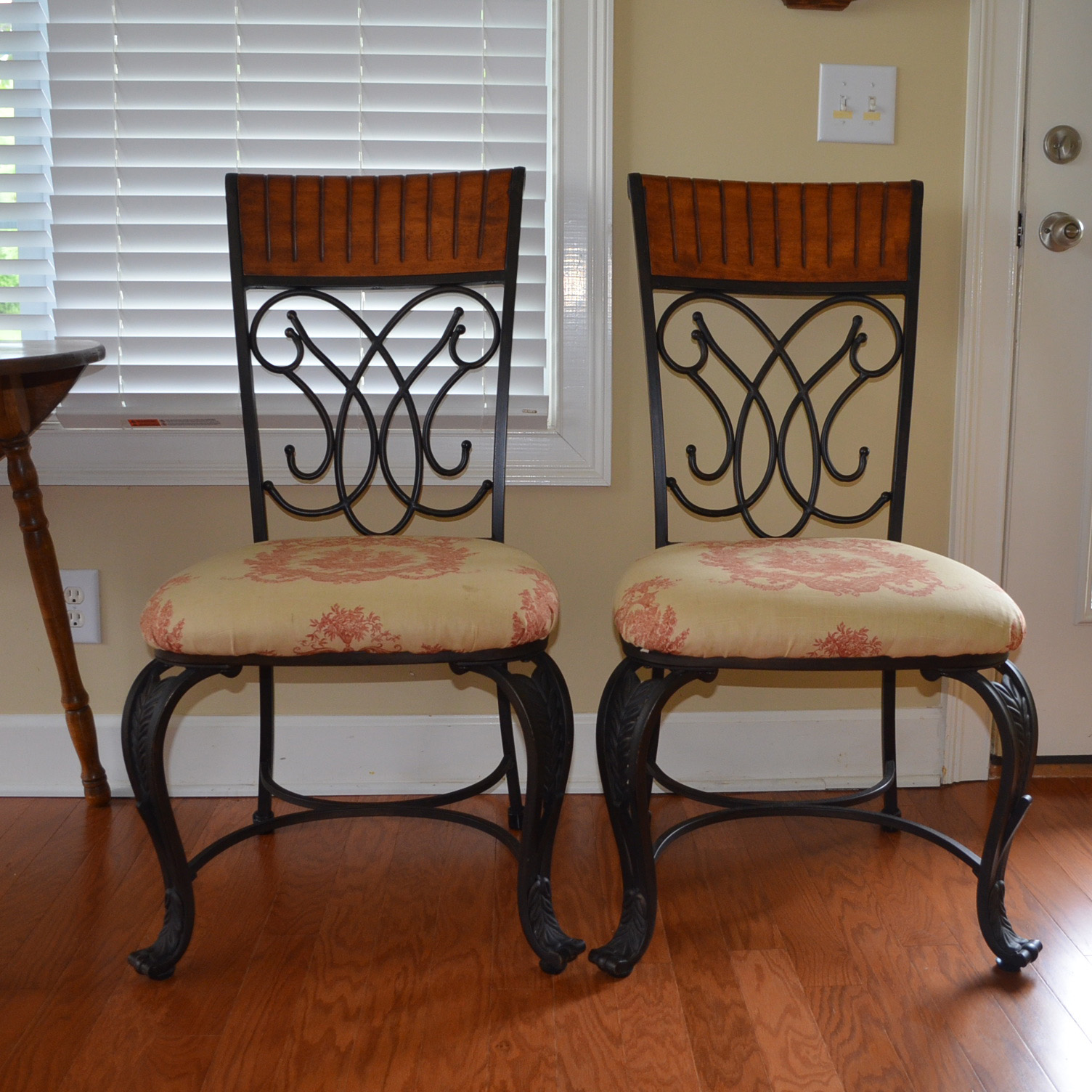 Vintage Drop Leaf Breakfast Table with Chairs