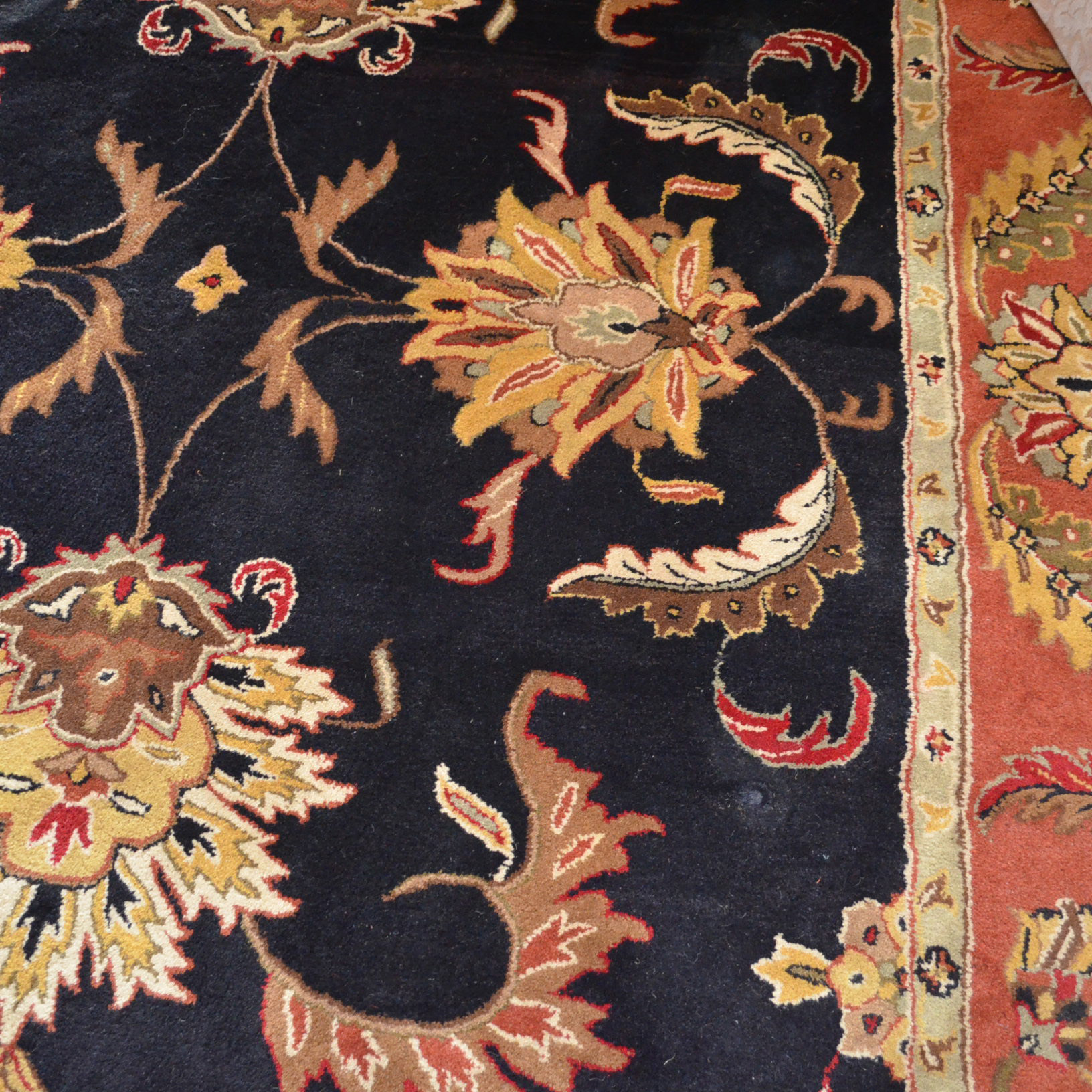 Tufted Indian Persian-Style Area Rug