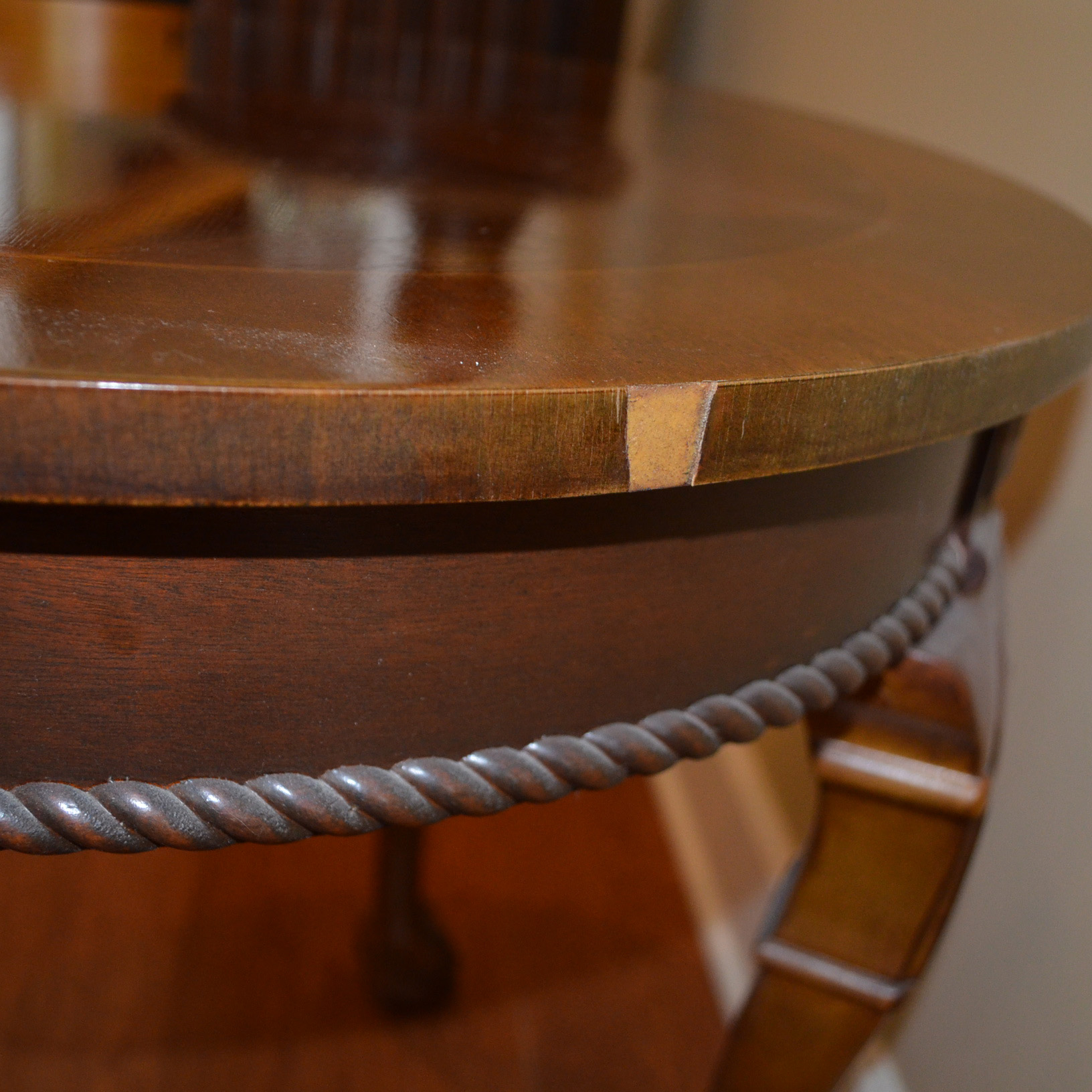 Chippendale Style Round Side Table