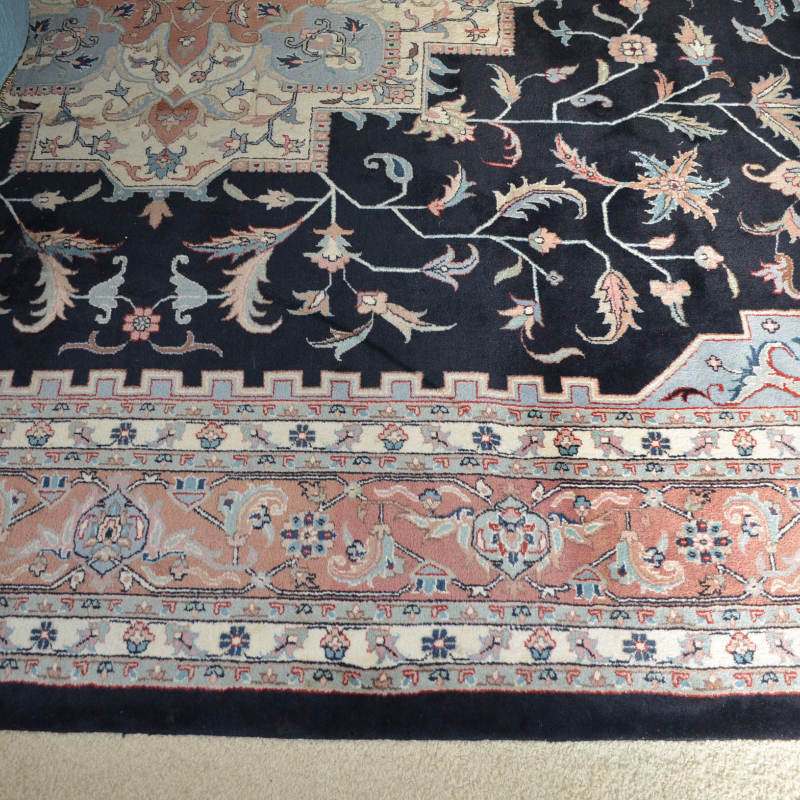 Hand-Knotted Indo-Heriz Area Rug