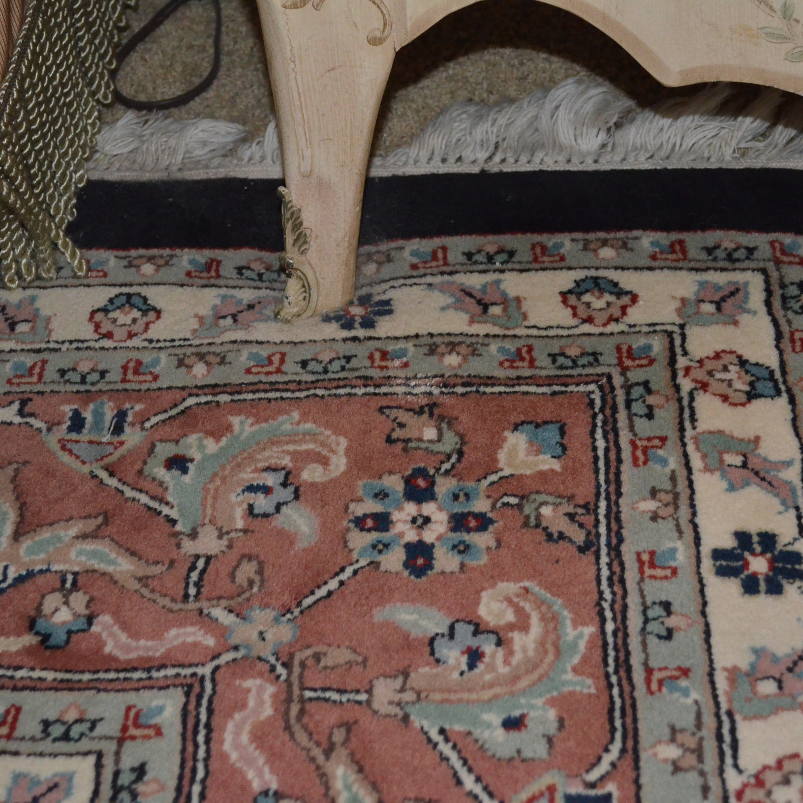 Hand-Knotted Indo-Heriz Area Rug