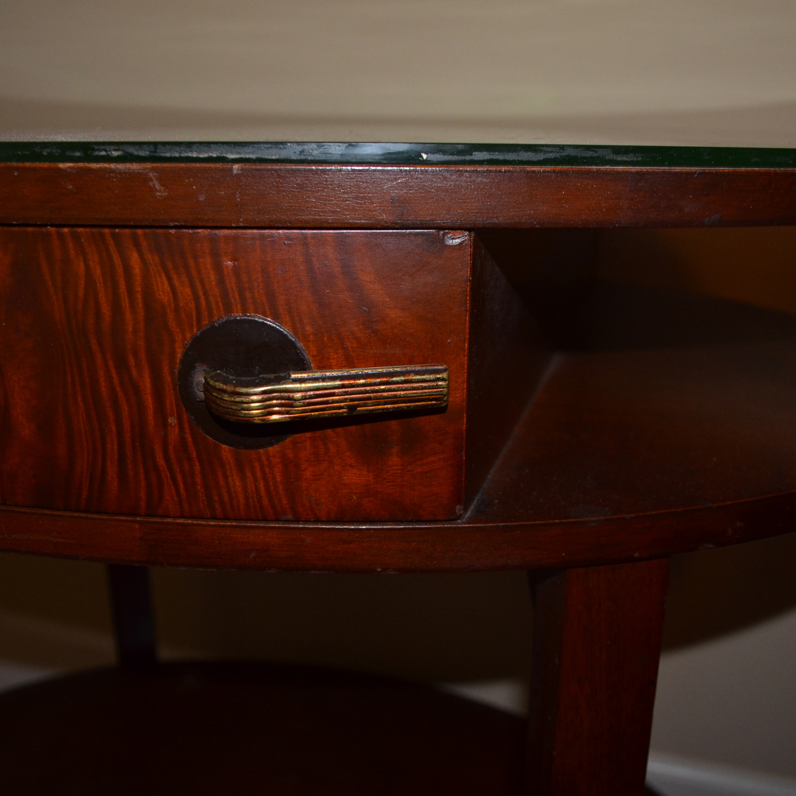 Vintage Mid Century Modern Side Table by Imperial of Grand Rapids