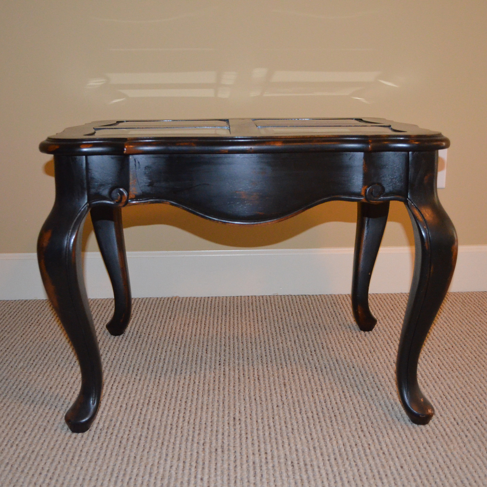 Queen Anne Style Side Table