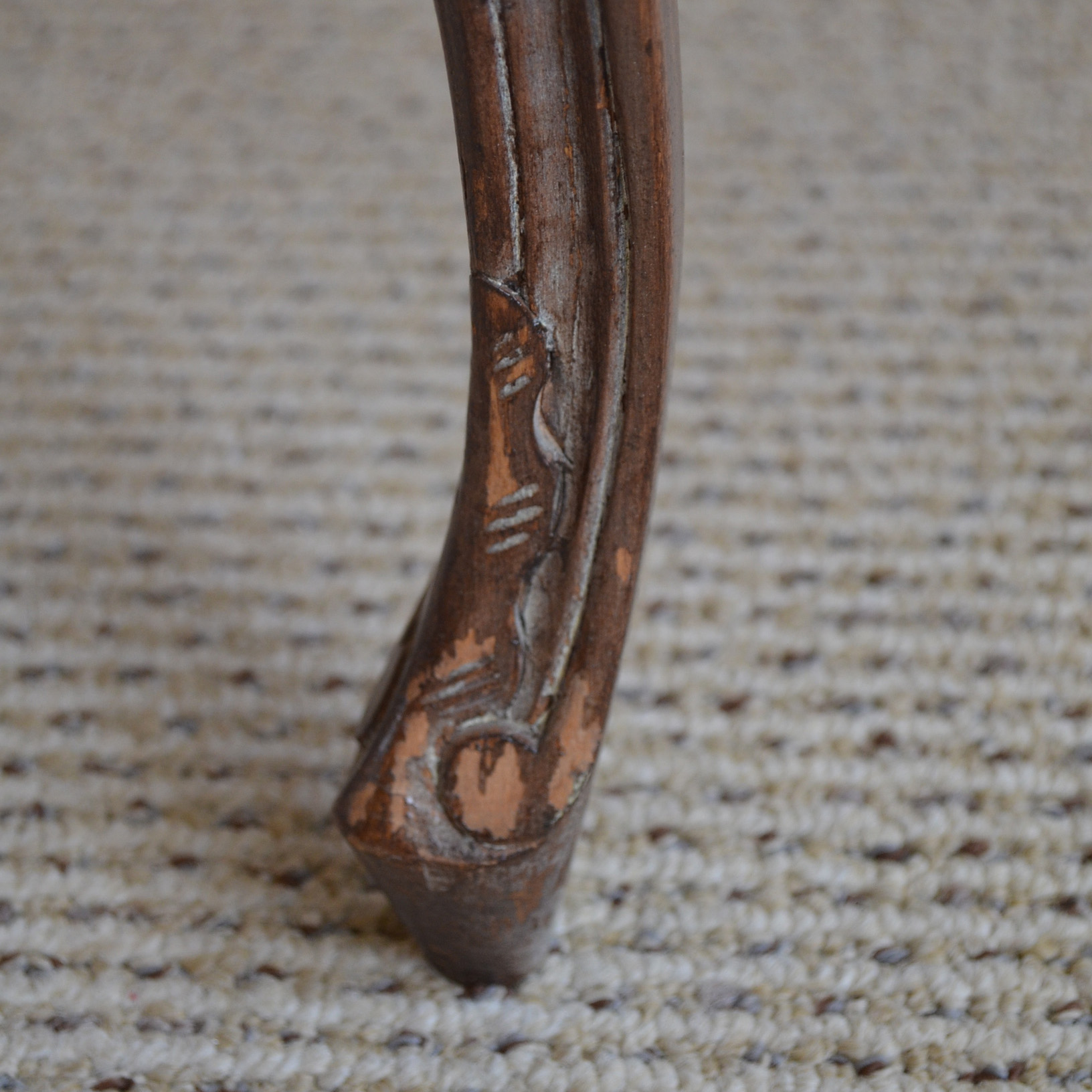 Vintage Queen Anne Style Mahogany Table with Wicker Chair