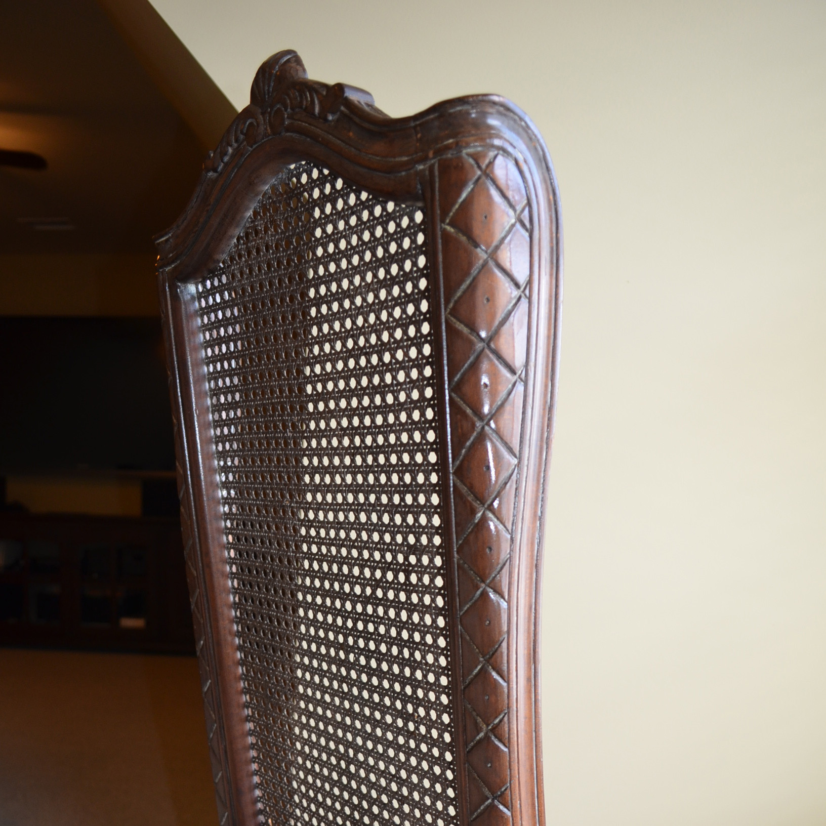 Vintage Queen Anne Style Mahogany Table with Wicker Chair