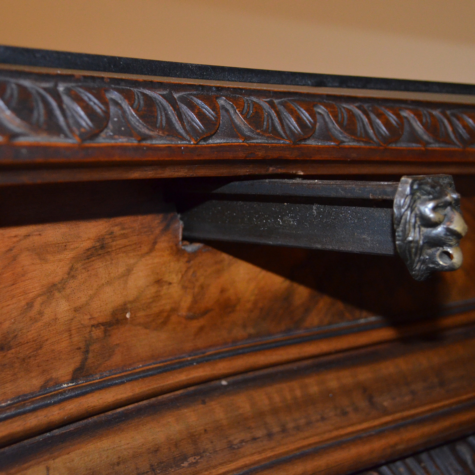 Vintage Queen Anne Style Mahogany Table with Wicker Chair