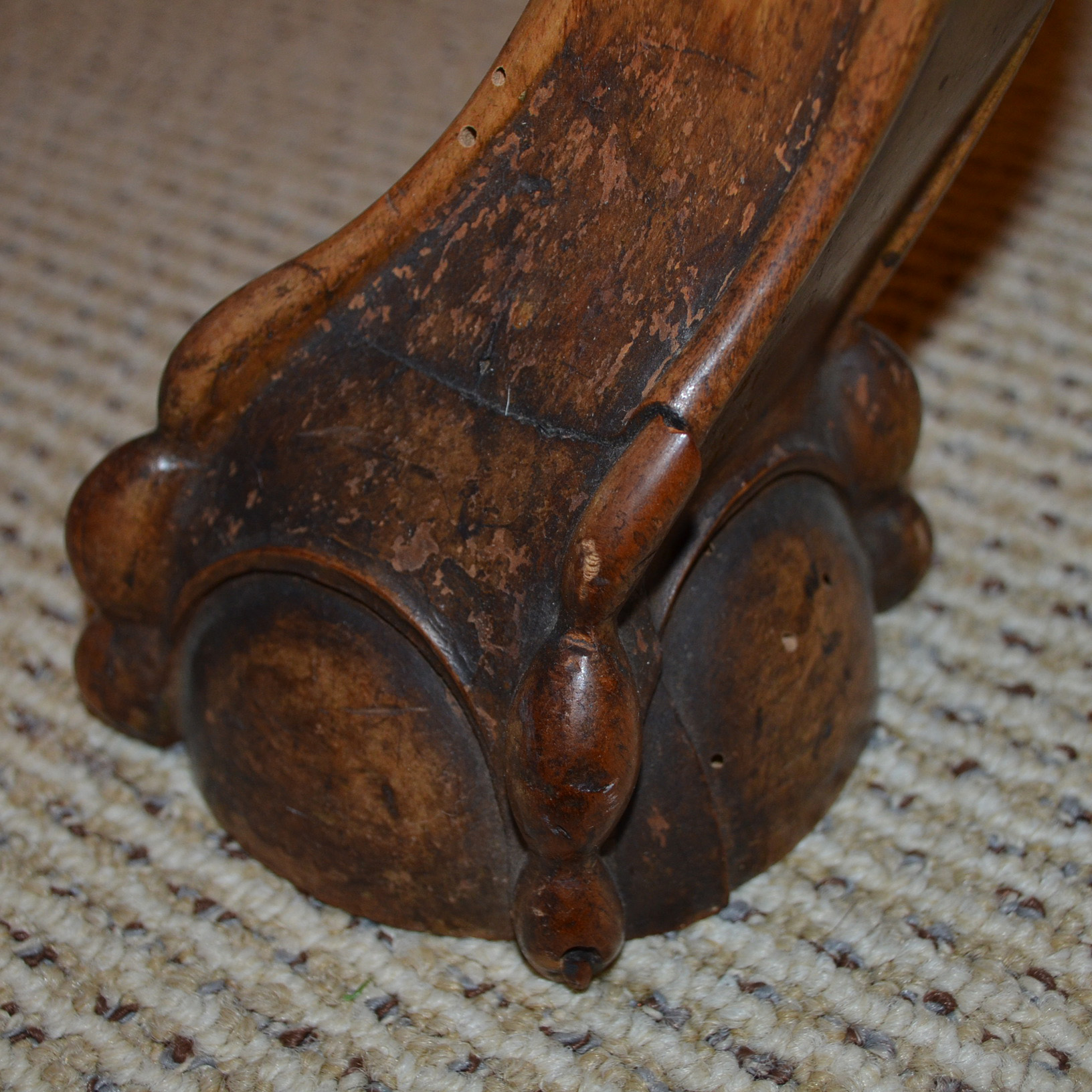 Vintage Queen Anne Style Mahogany Table with Wicker Chair