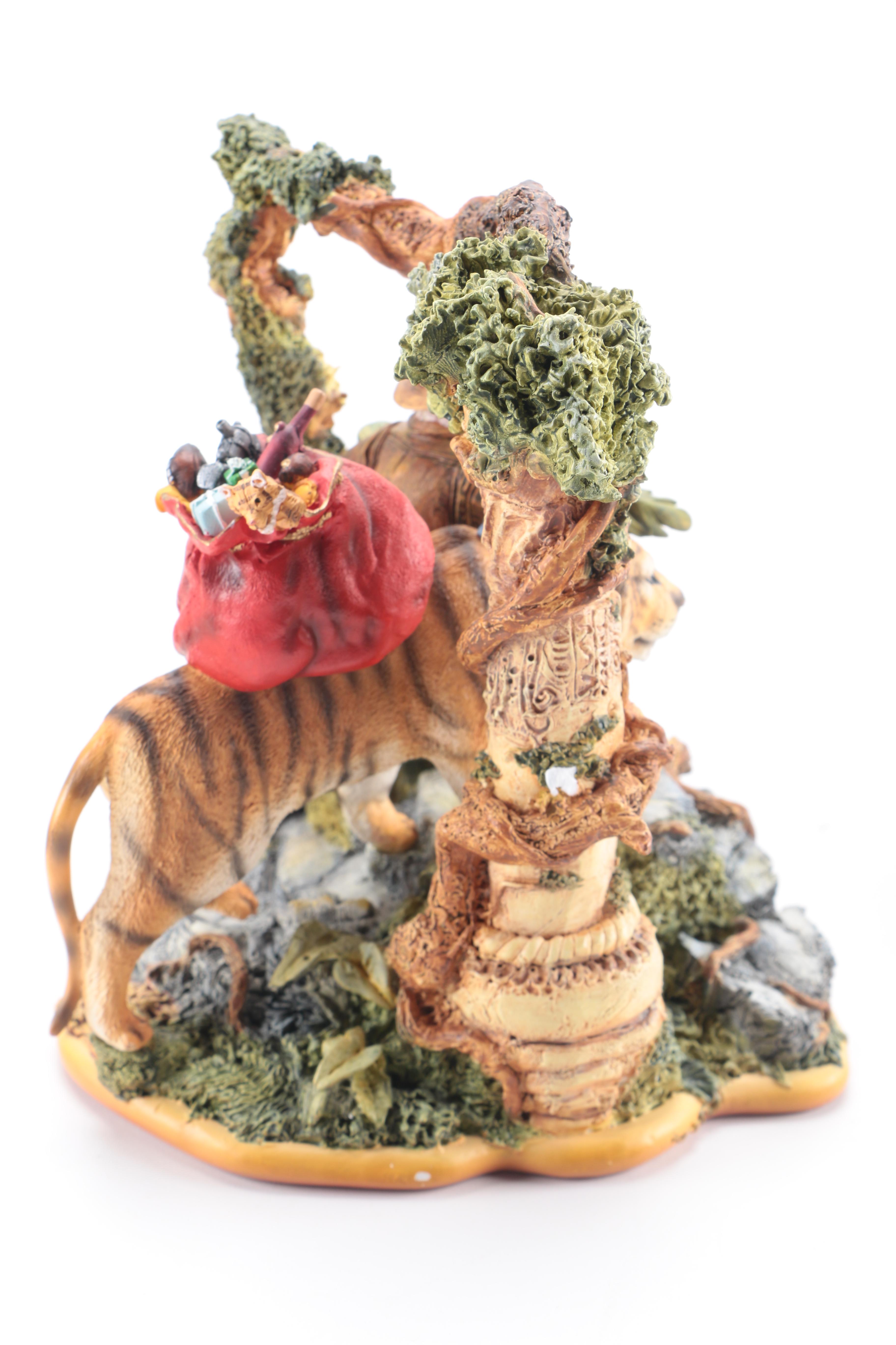 MaruriLimited Edition "Santa's World Travels" Figurines