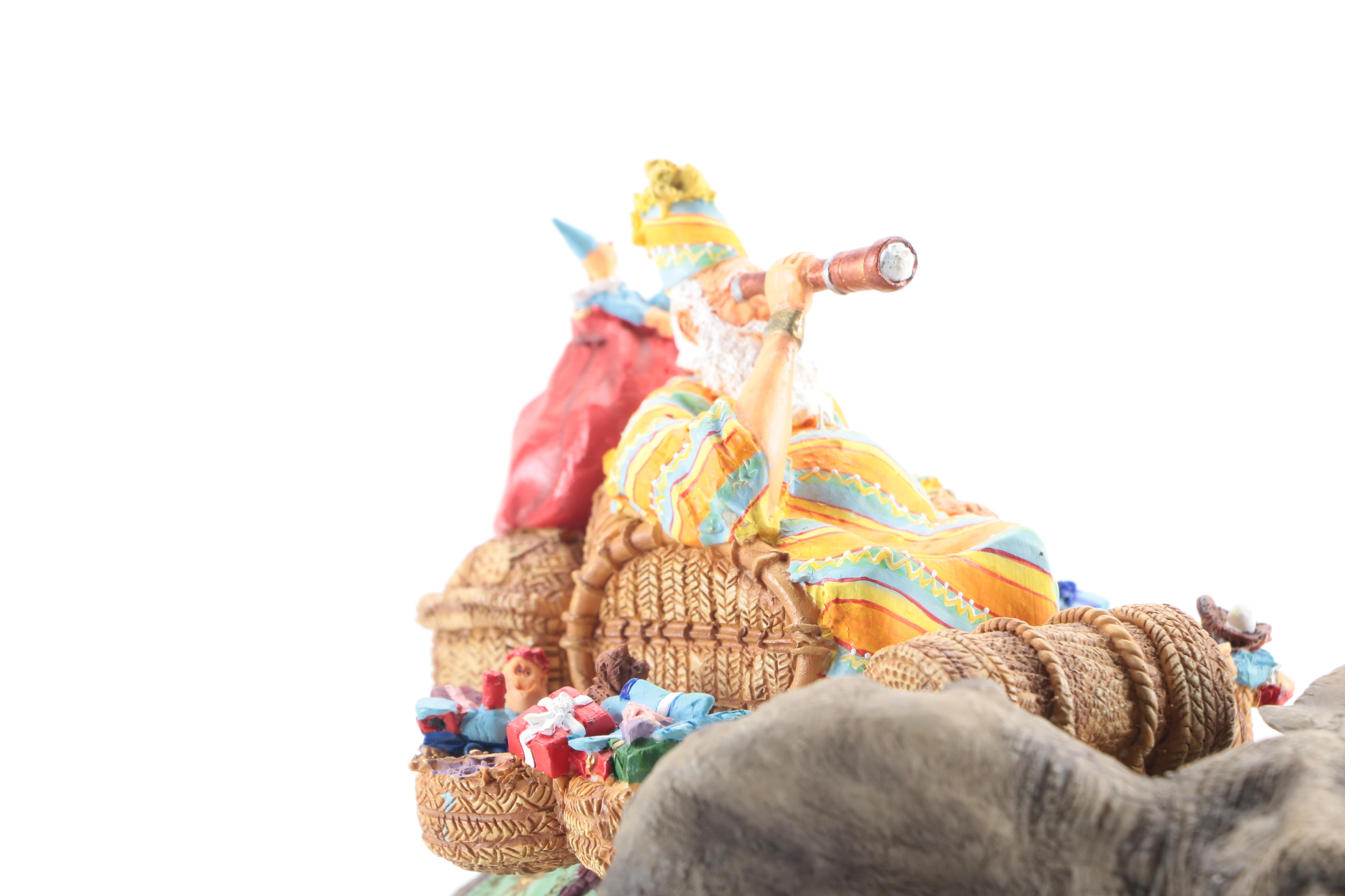 MaruriLimited Edition "Santa's World Travels" Figurines