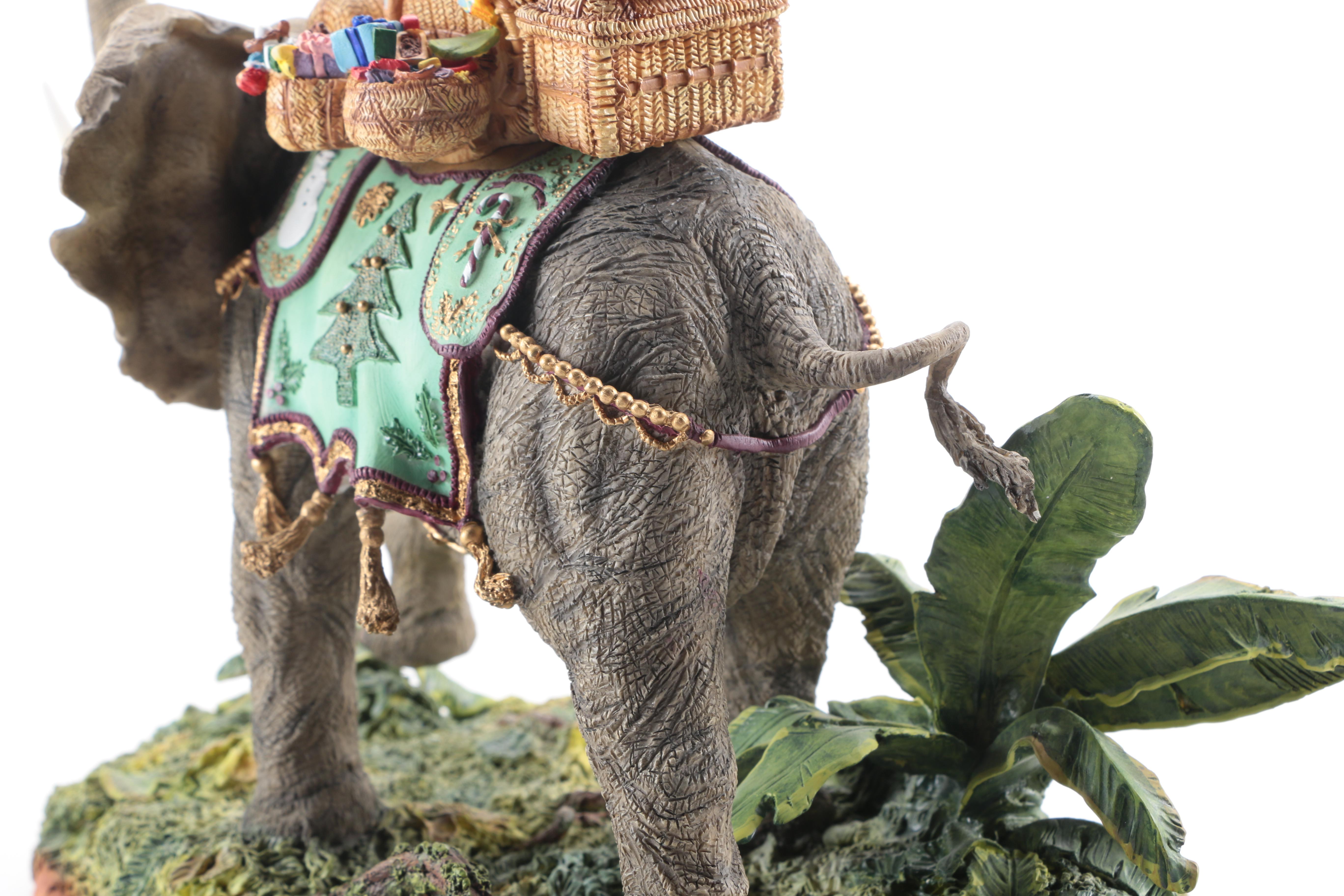 MaruriLimited Edition "Santa's World Travels" Figurines