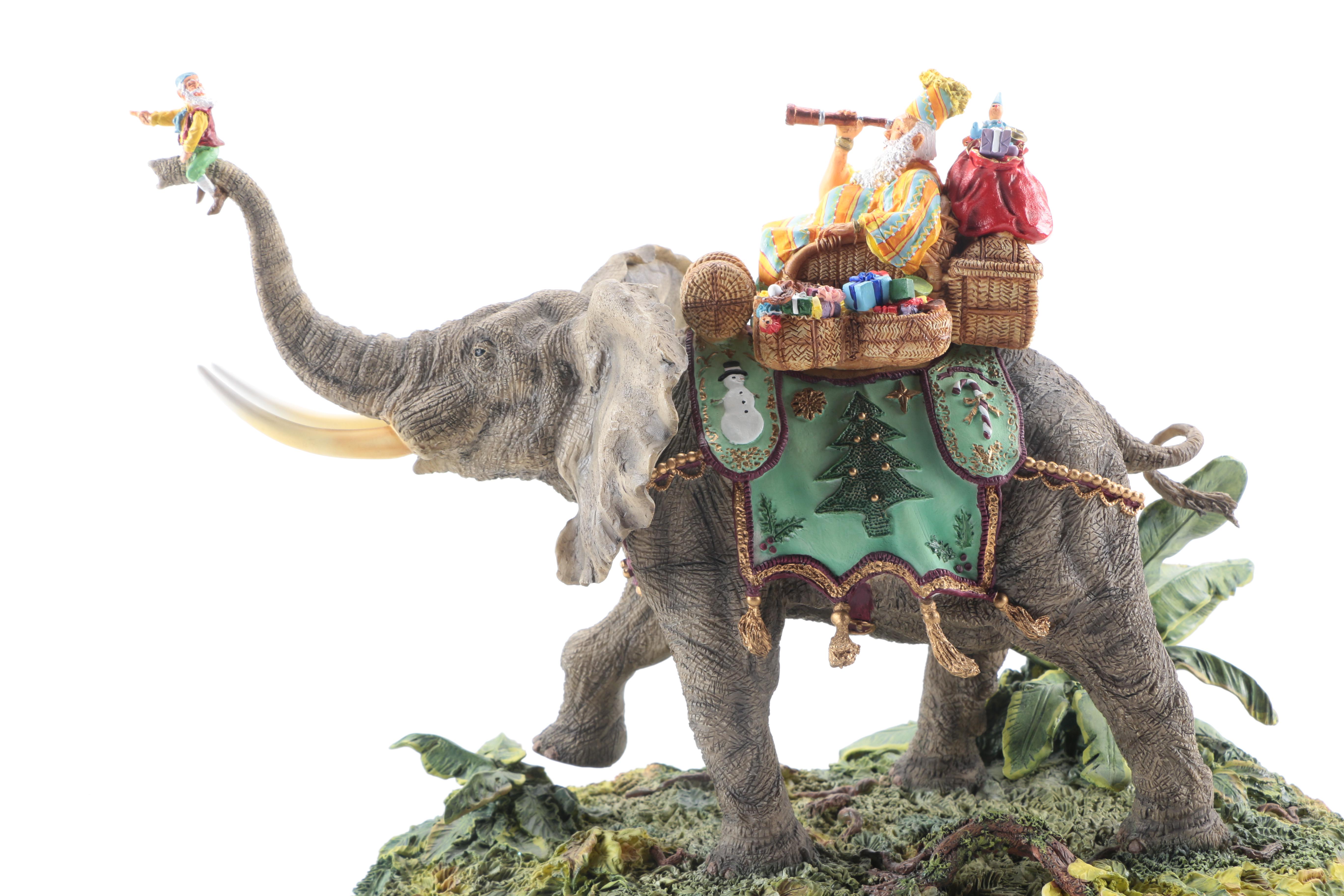 MaruriLimited Edition "Santa's World Travels" Figurines