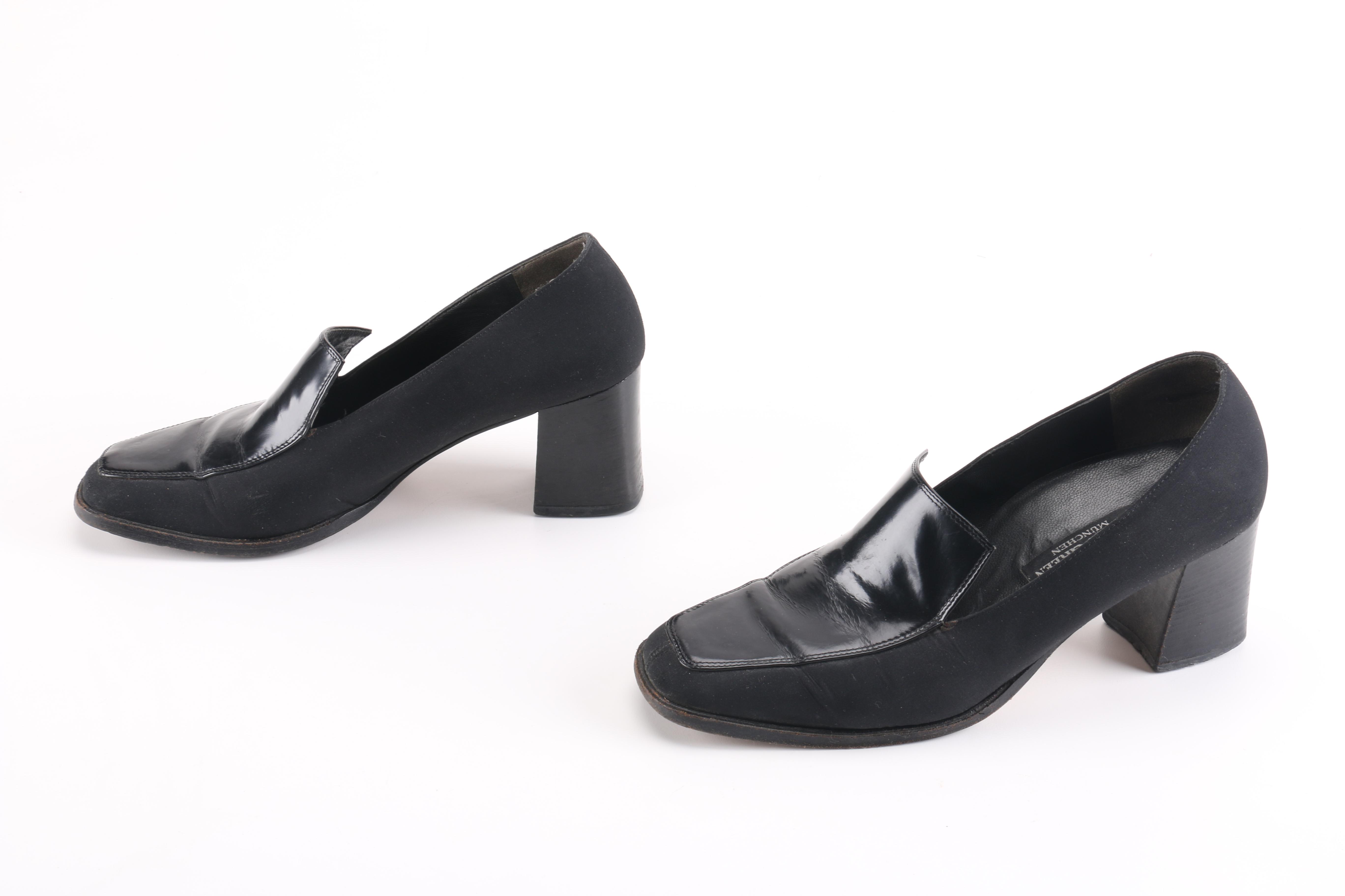 Pair of Women's Black Shoes
