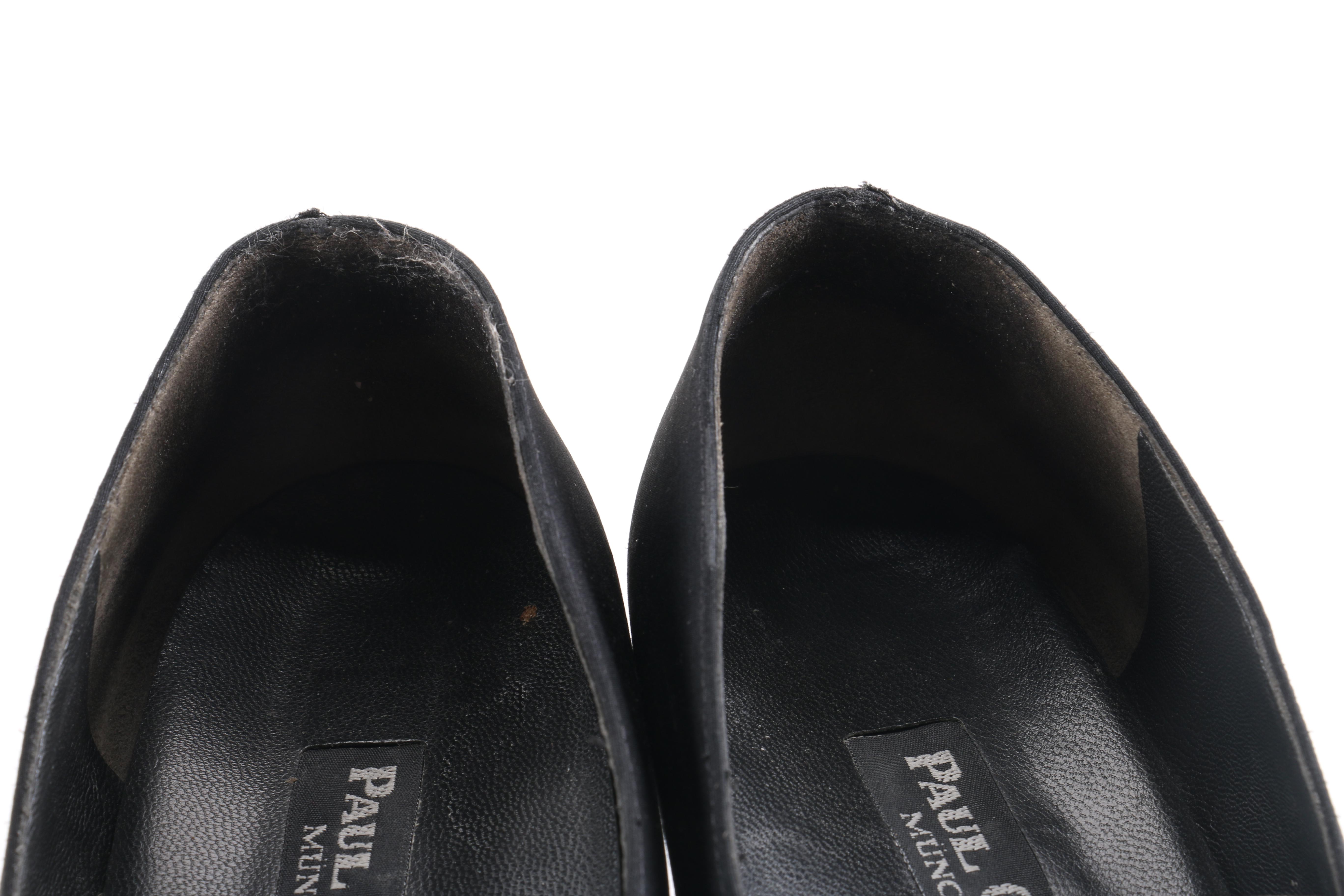 Pair of Women's Black Shoes