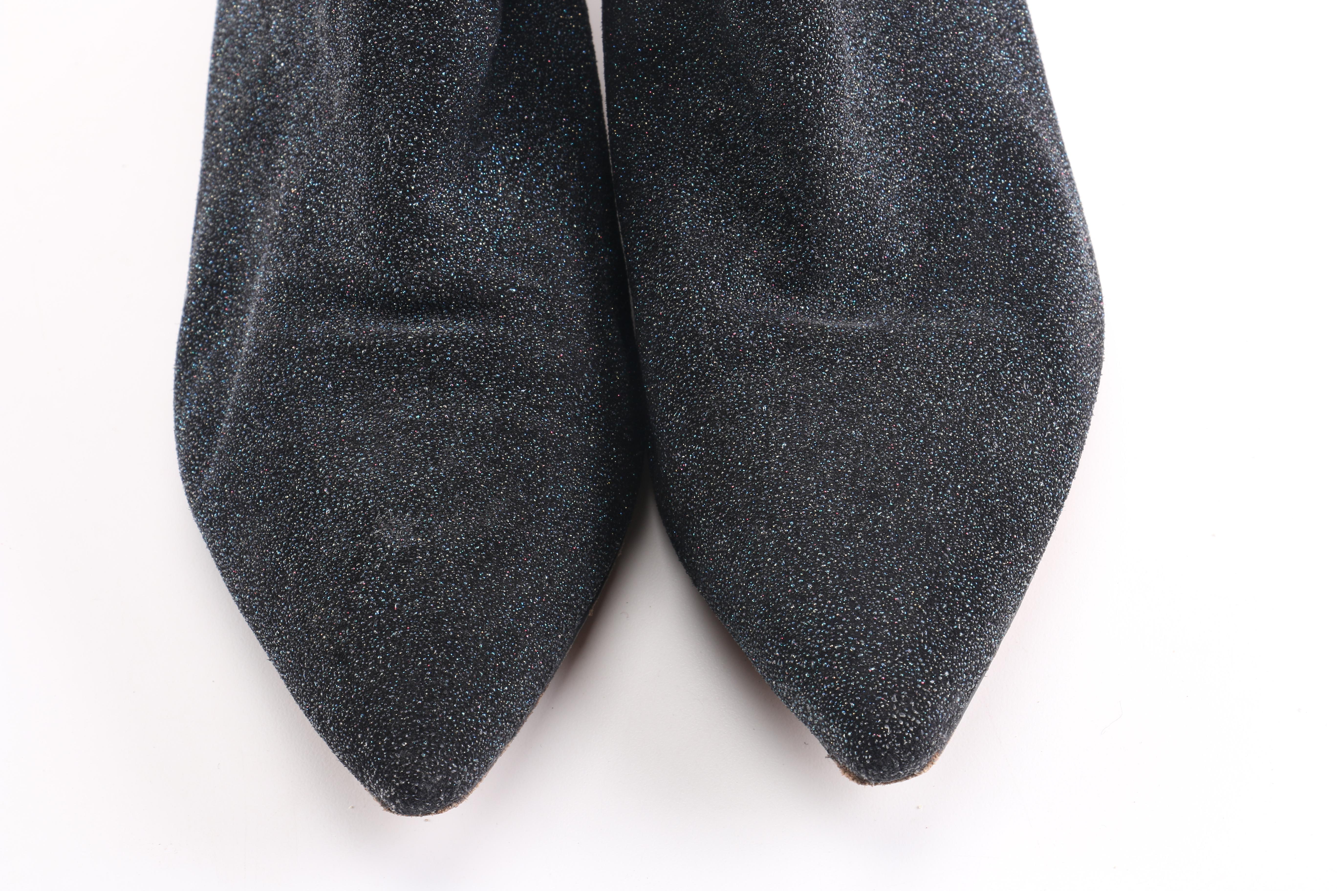 Pair of Women's Black Shoes