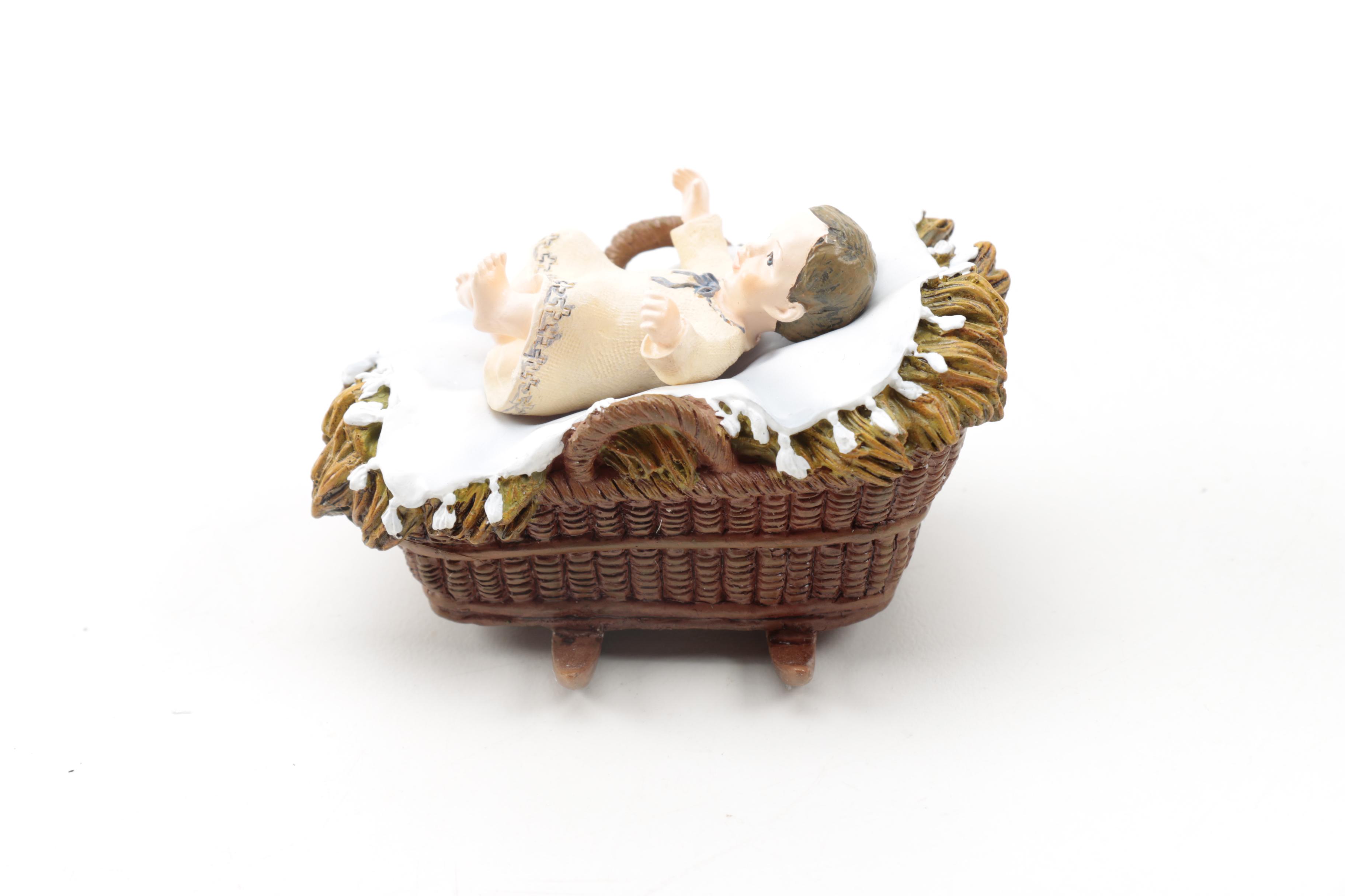 Pipka Nativity Scene Figures