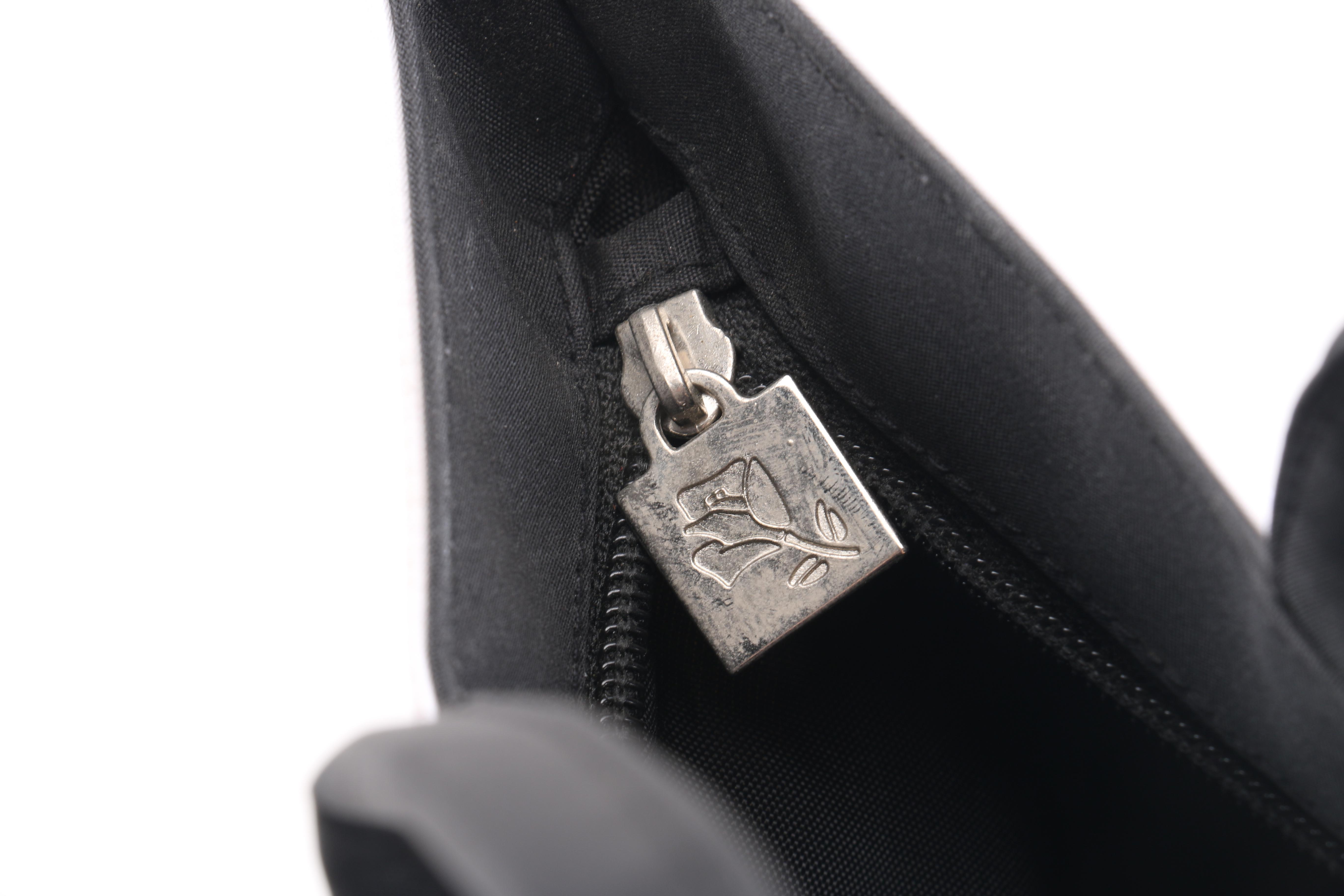 Women's Handbags Including Vintage Coblentz