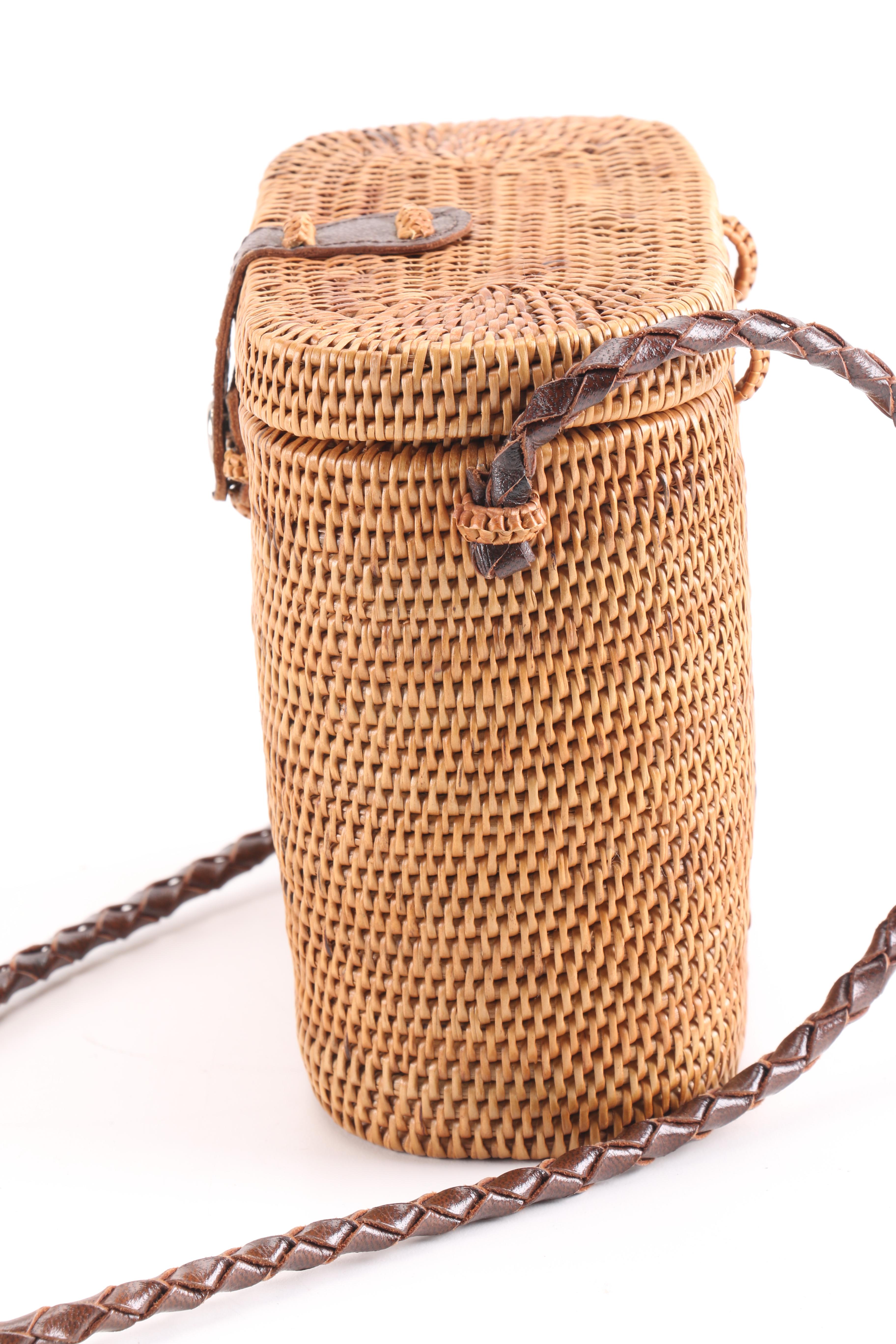 Women's Handbags Including Vintage Coblentz