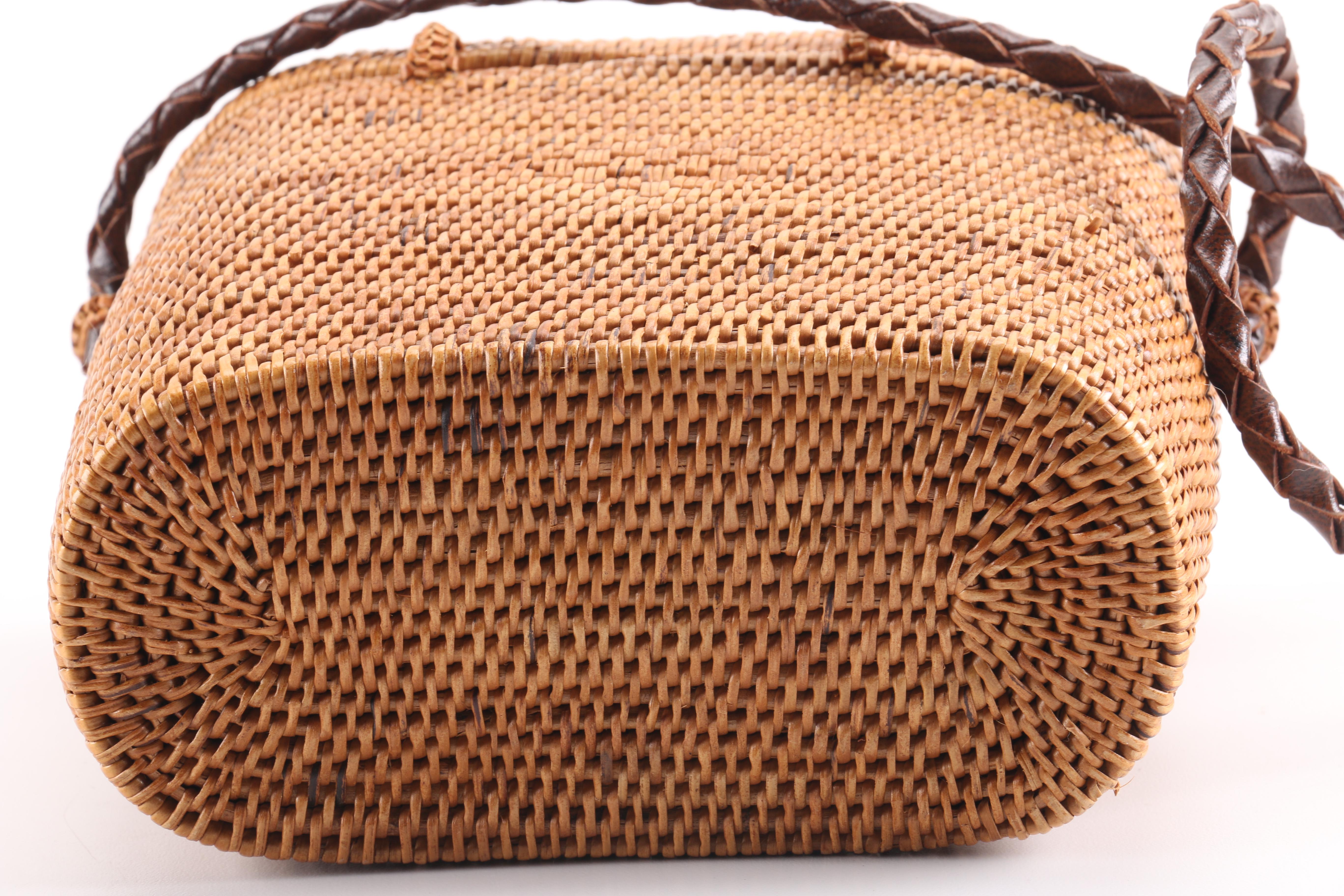 Women's Handbags Including Vintage Coblentz