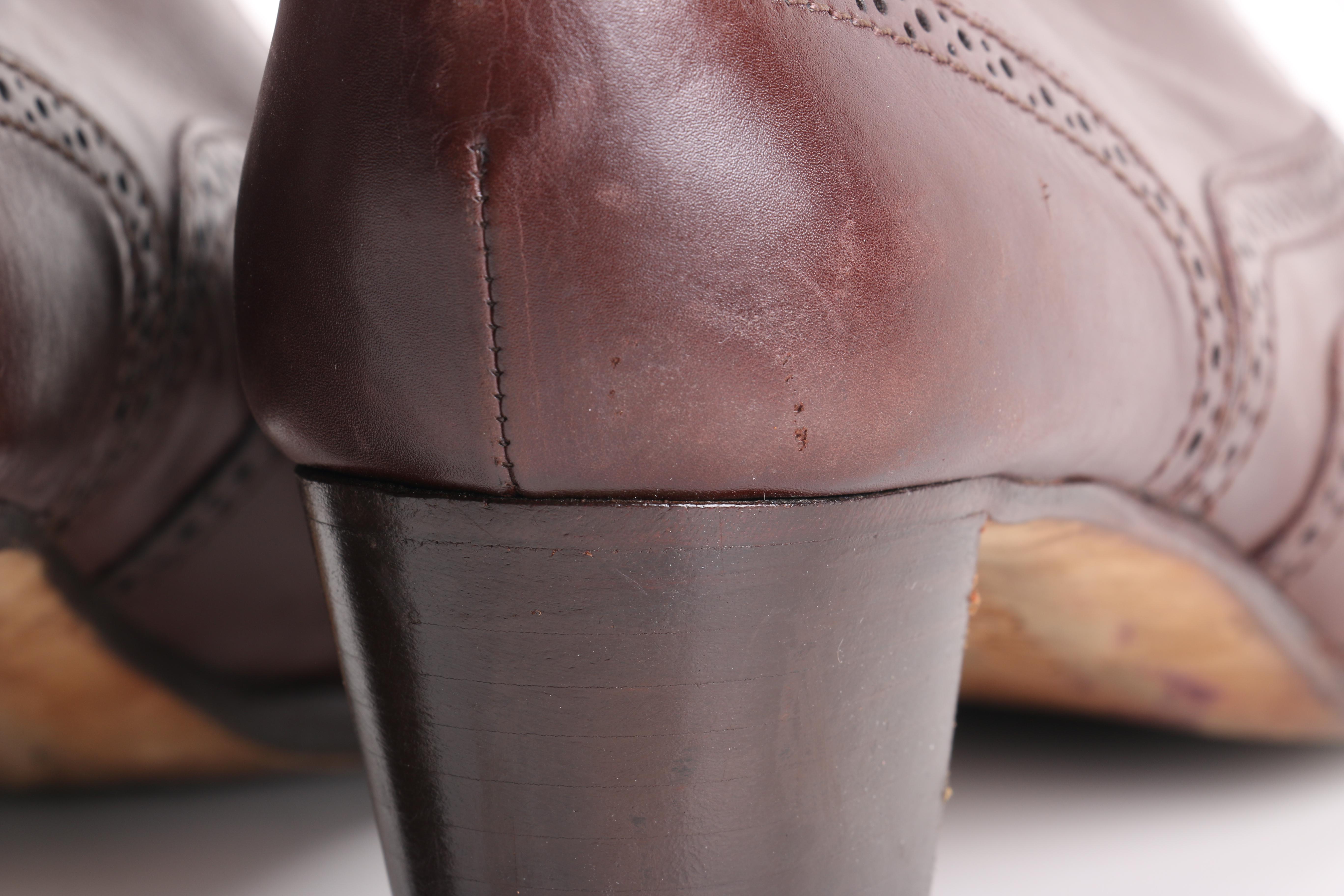 Joan & David Women's Brown Leather Oxford Heels