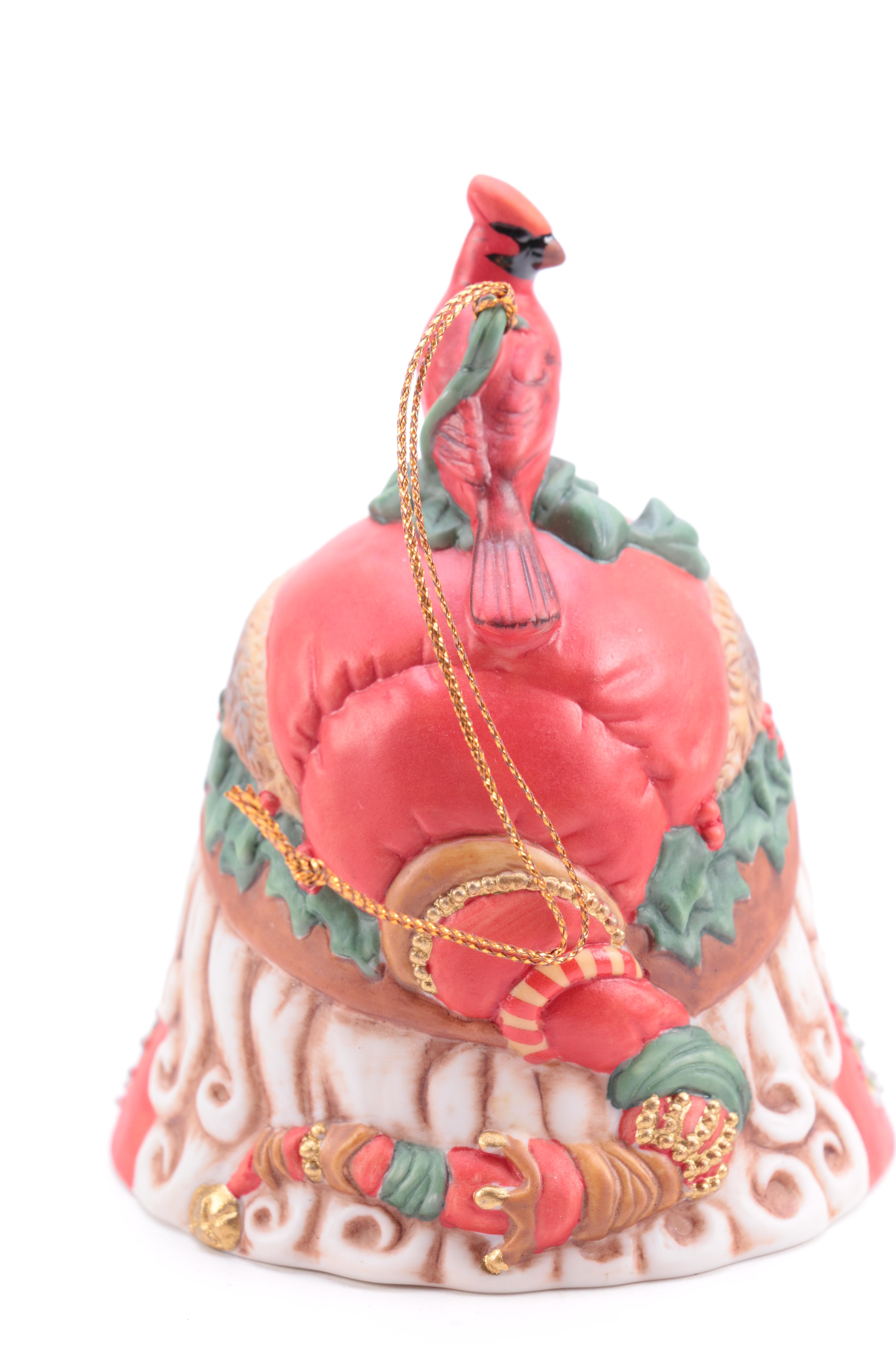 Assortment of Christmas Decor