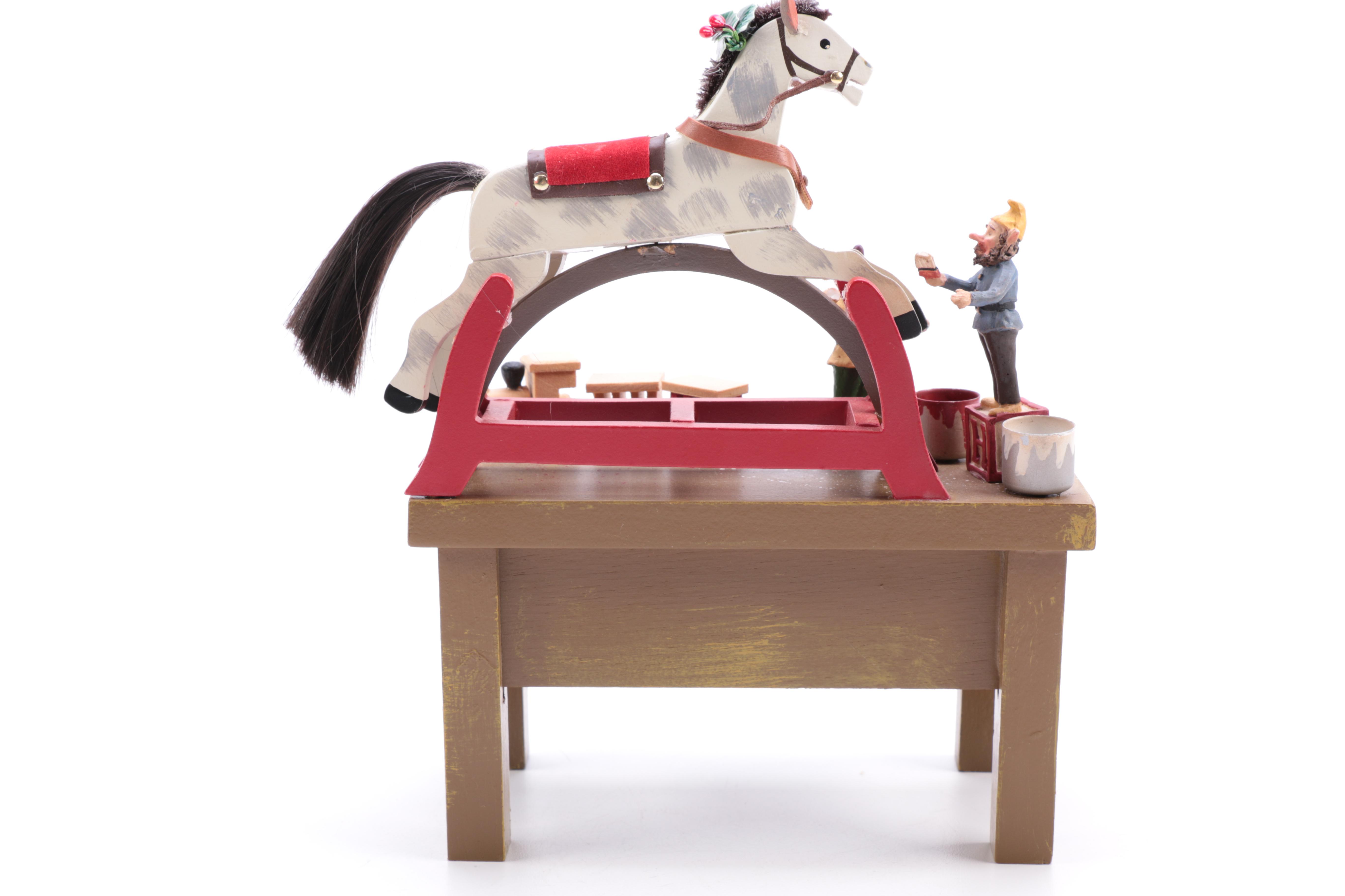 Possible Dreams Clothtique Santa Claus Figurines