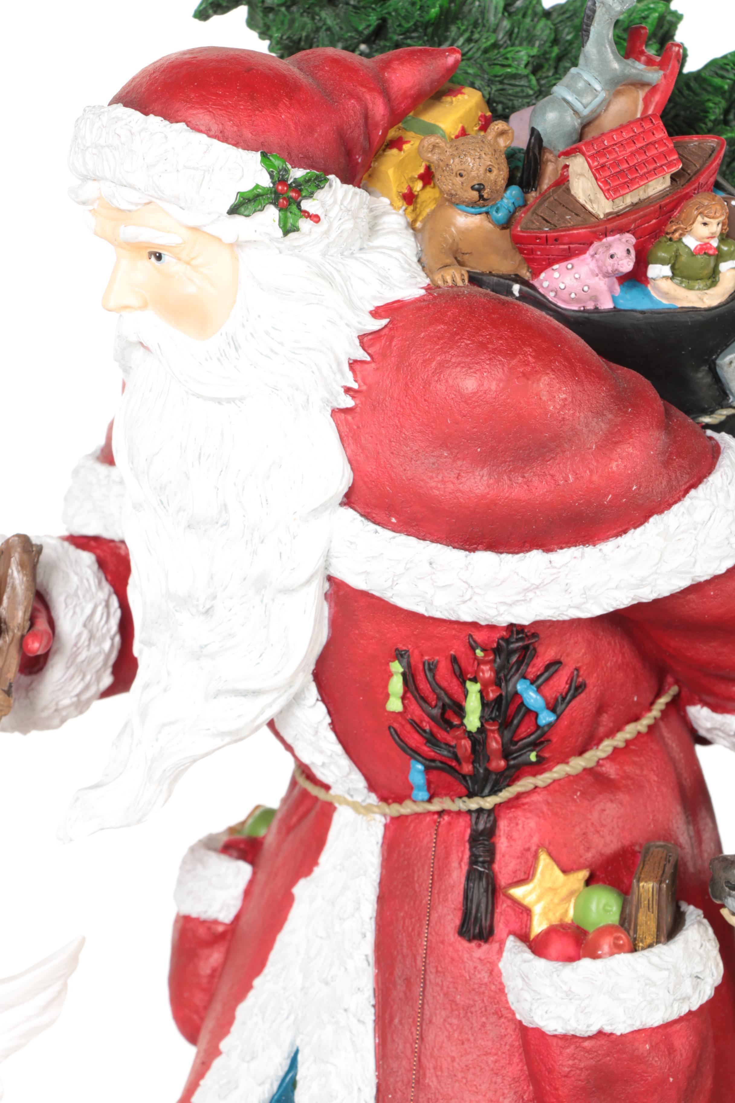 Pipka Santas "Guiding Light Santa" Holiday Display