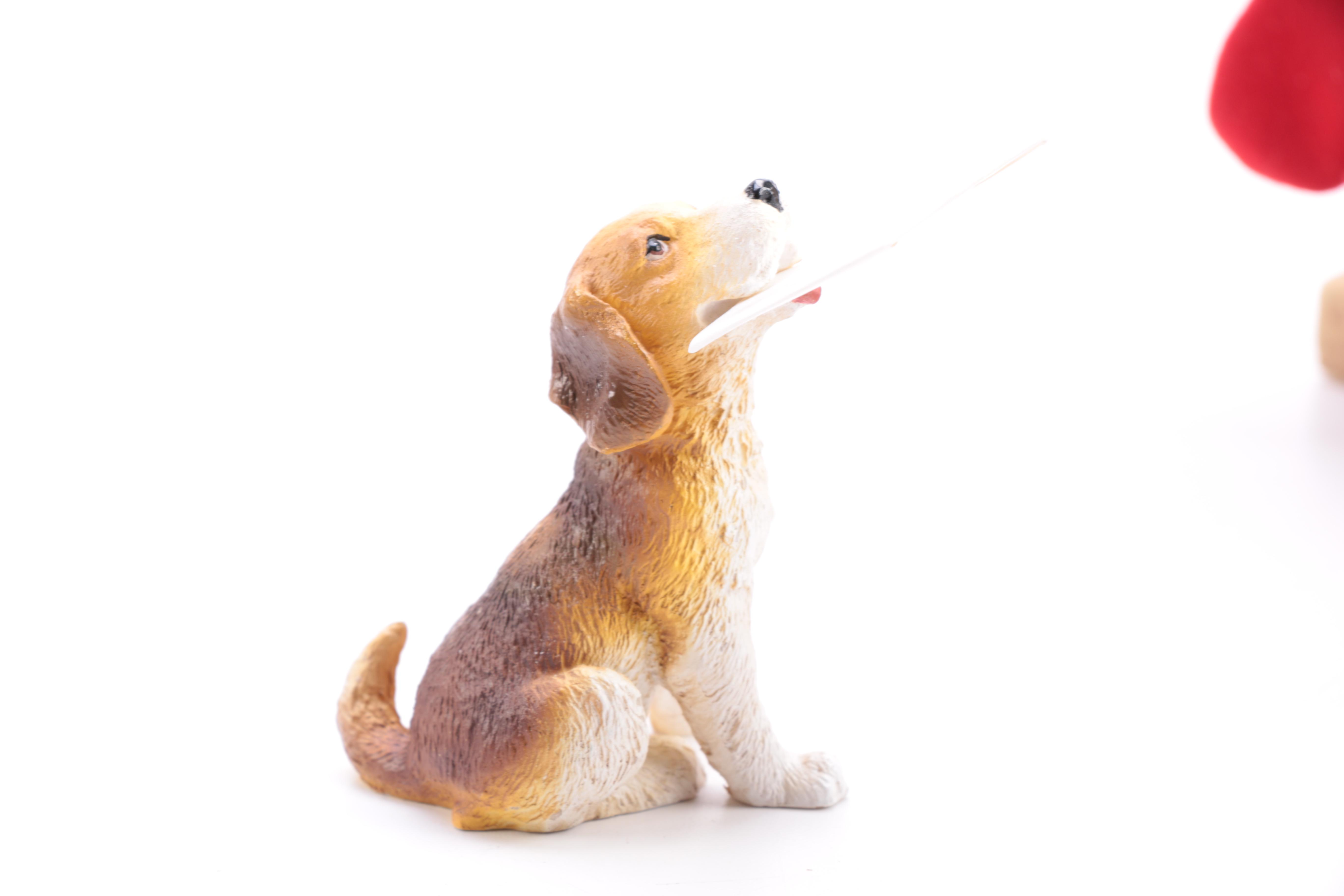 Resin Christmas Figurines Including Clothtique Santa by Possible Dreams