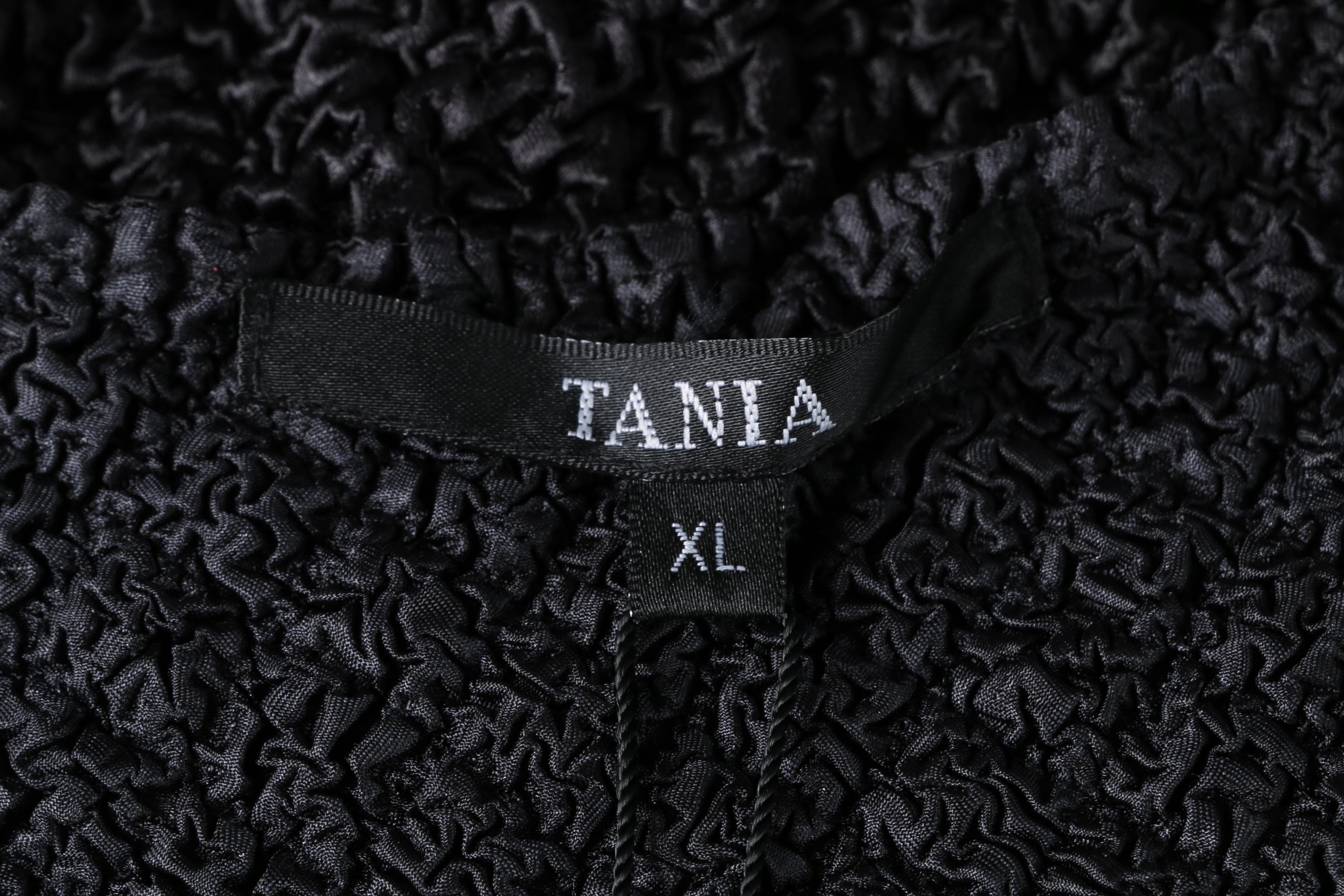 Gianfranco Ferre Sweater and Tania Floral Shell