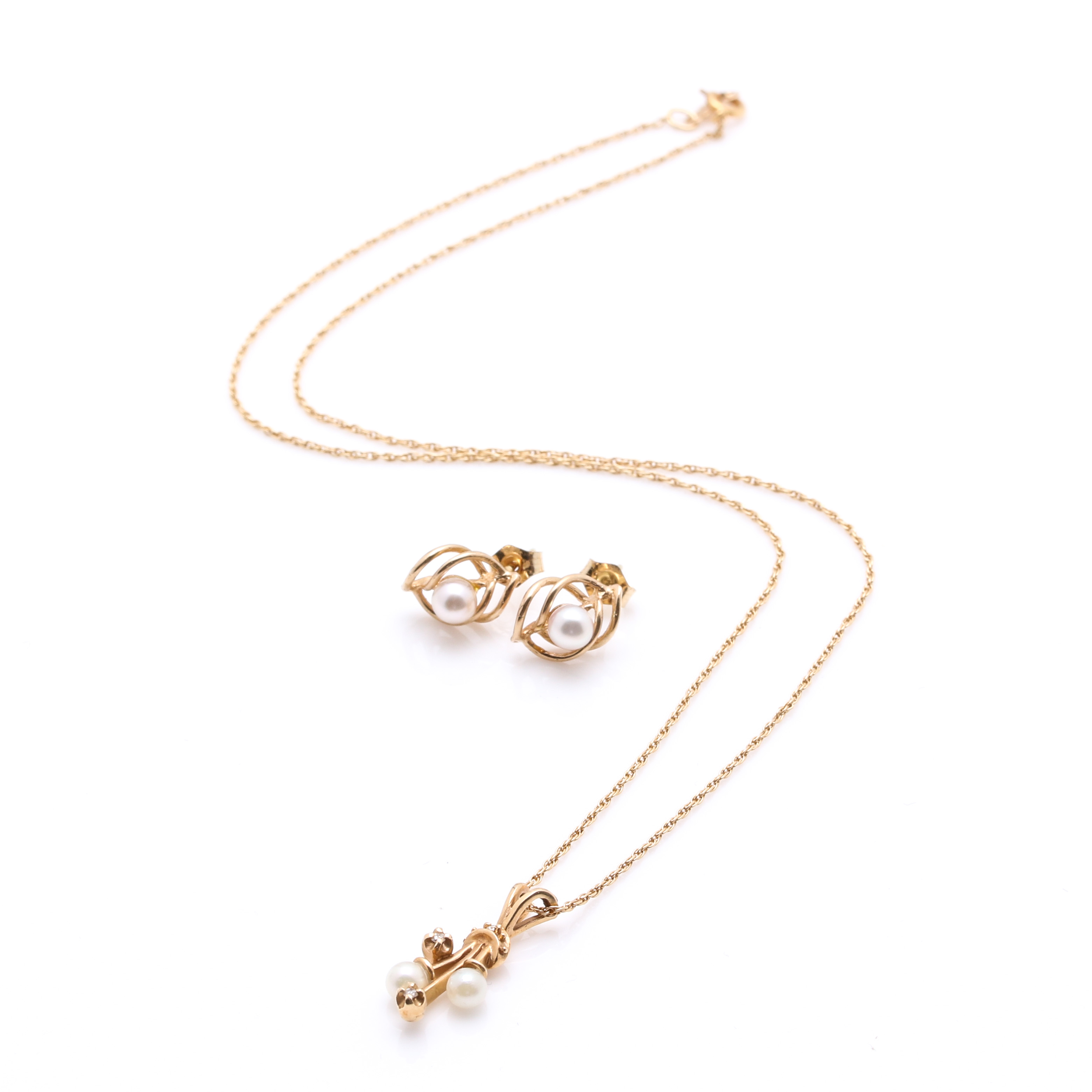 14K Yellow Gold Diamond and Pearl Necklace With Earrings