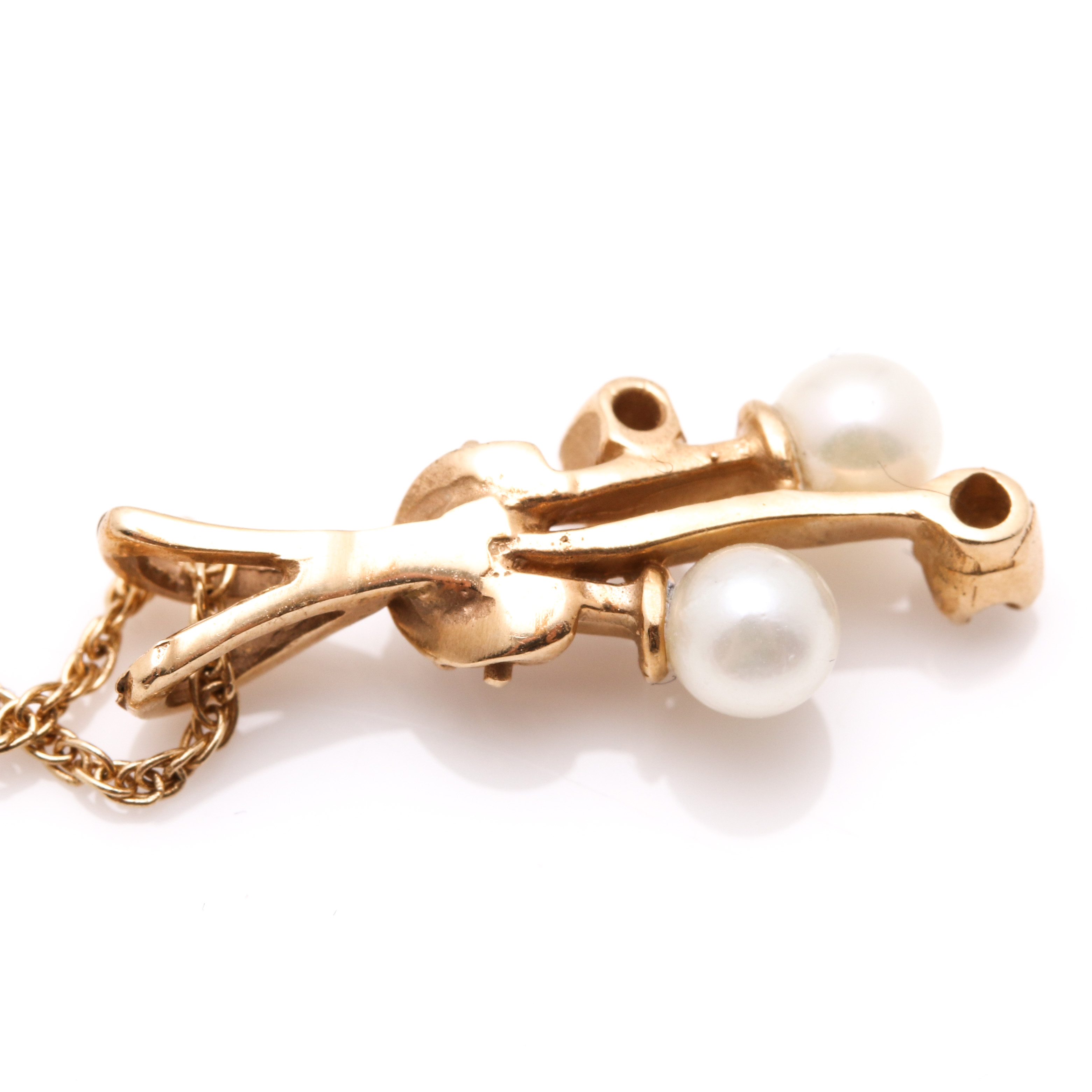 14K Yellow Gold Diamond and Pearl Necklace With Earrings