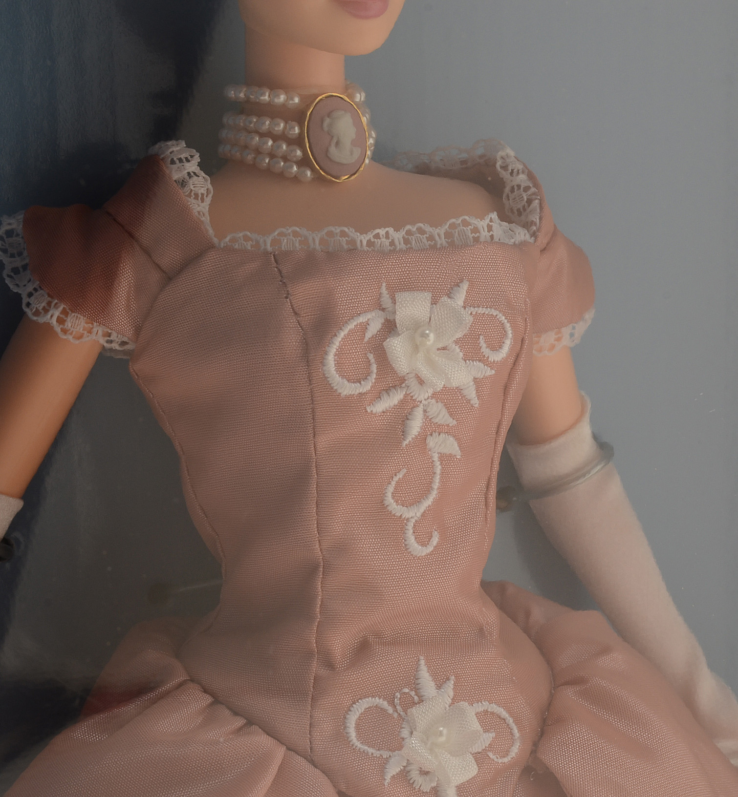 Limited Edition Pair of Mattel Wedgwood Barbie Collector Dolls