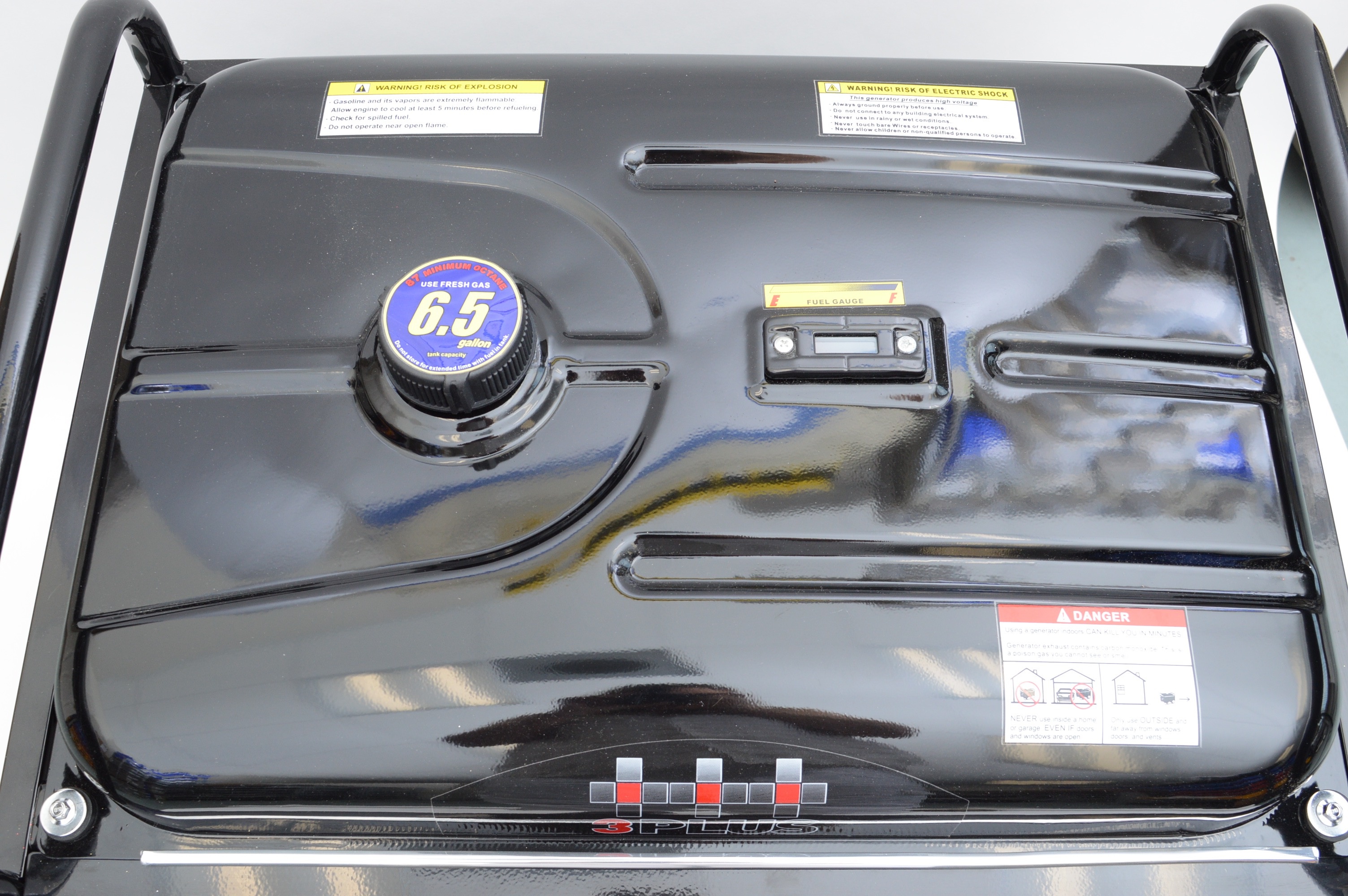 3 PLUS 6000 Watt Generator