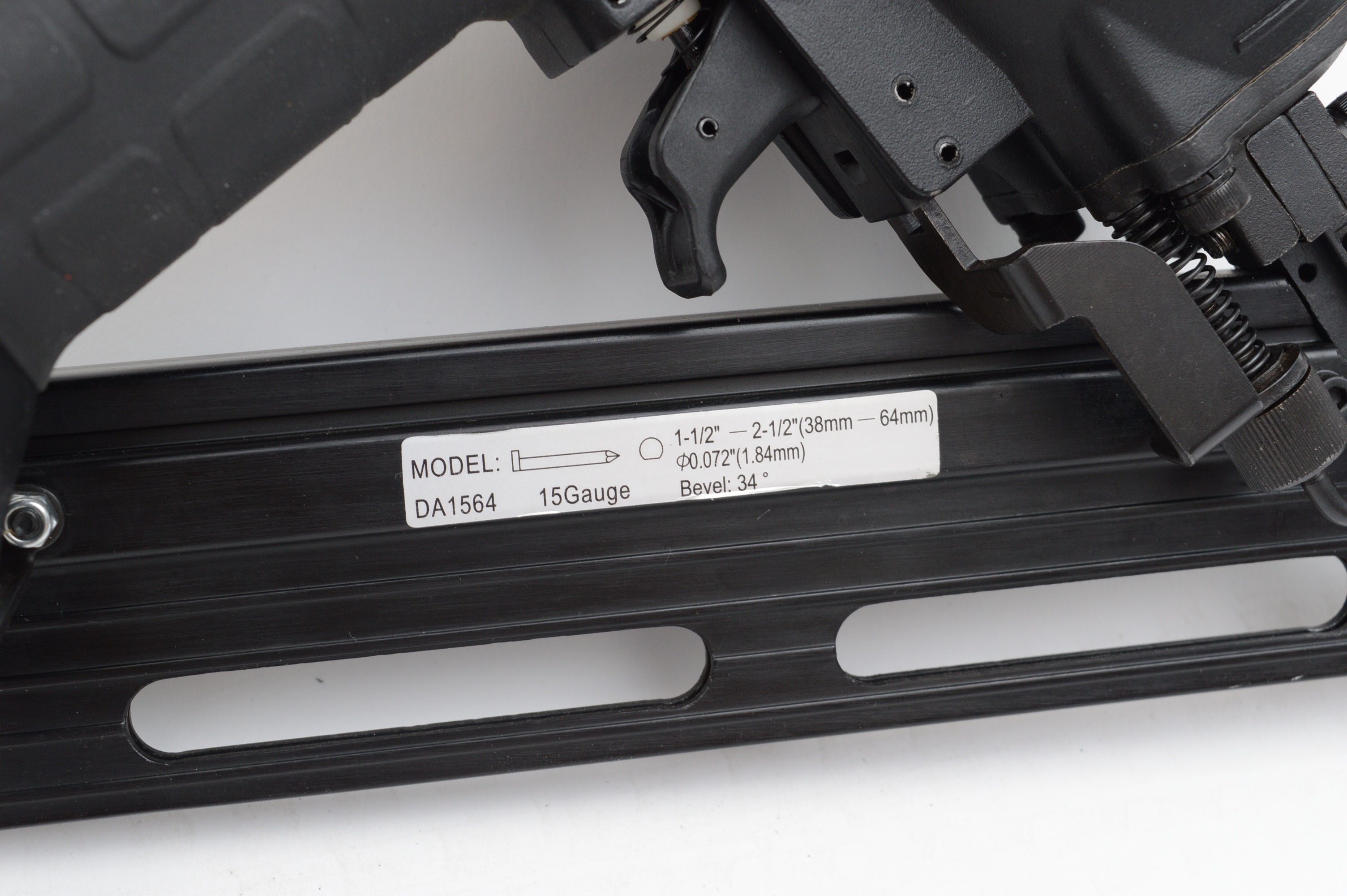 3 PRO 15 Gauge Angle Finish Nailer