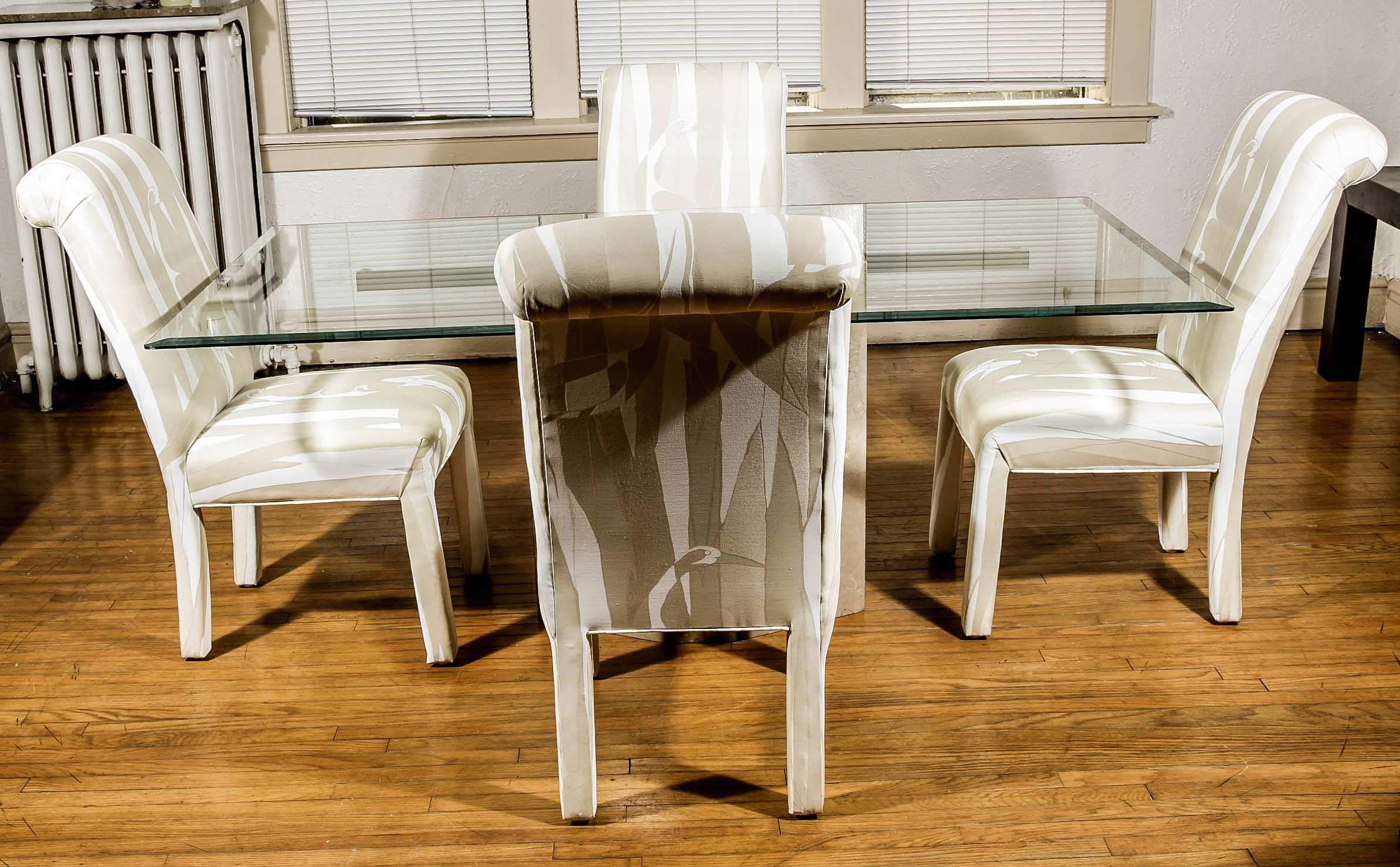Modern Glass Top Table With Chairs