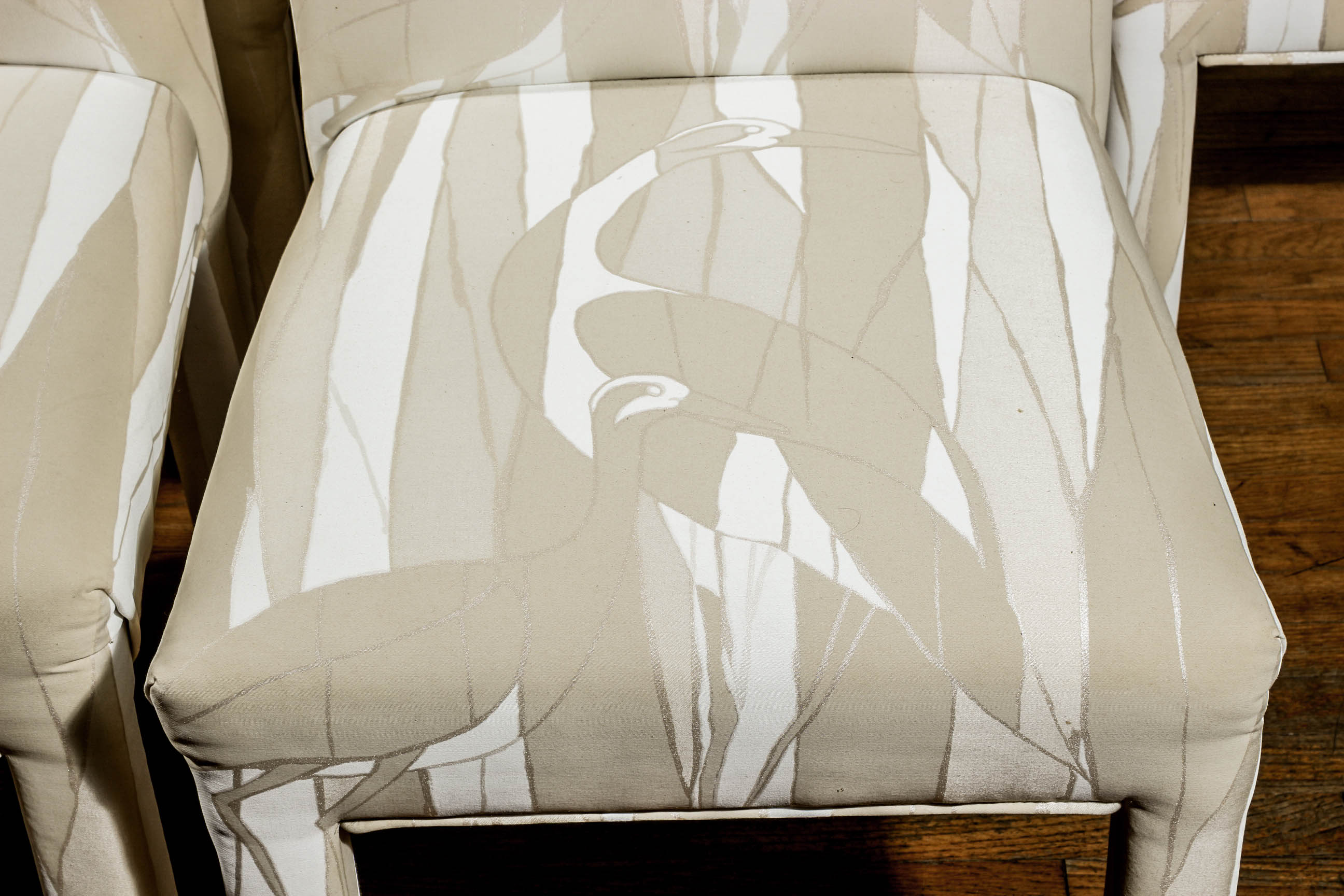 Modern Glass Top Table With Chairs