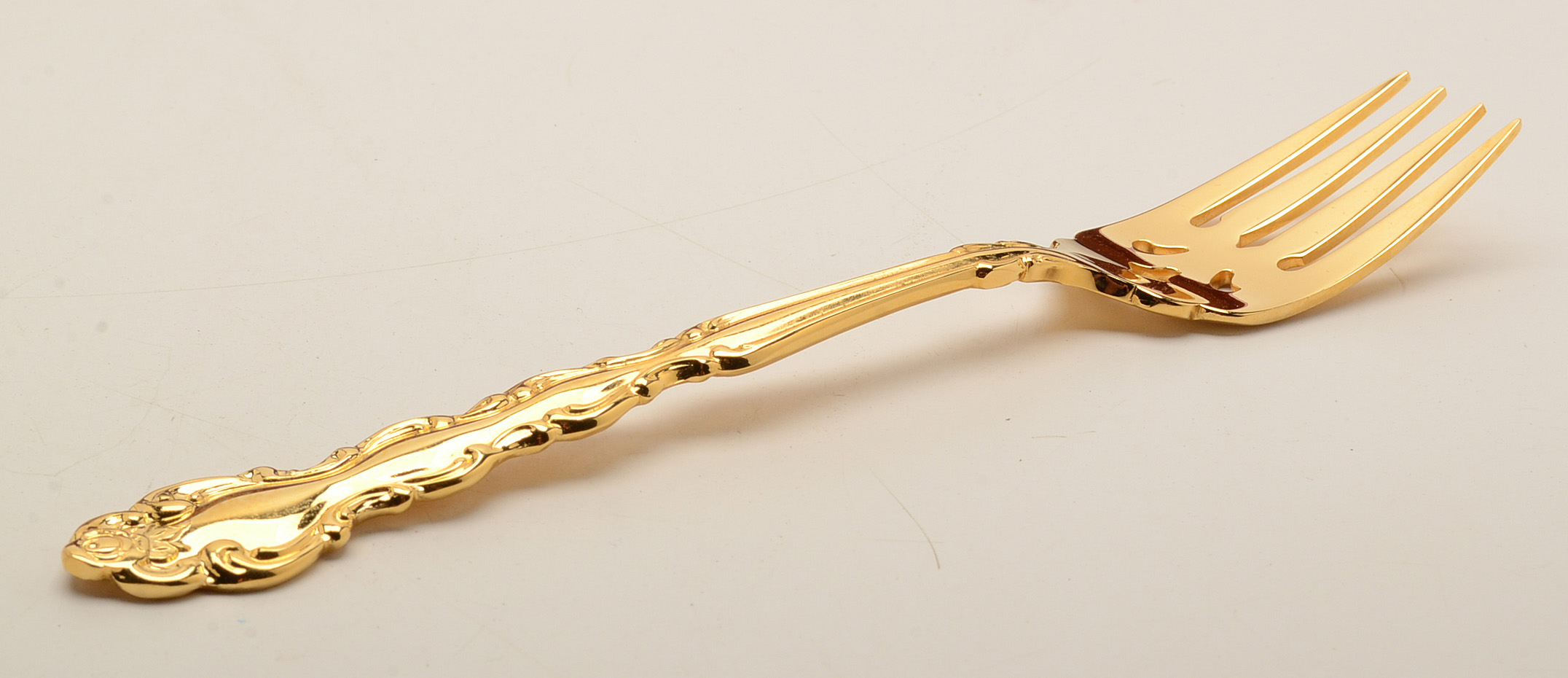 Oneida Community Gold Plate "Gold Beethoven" Flatware Set