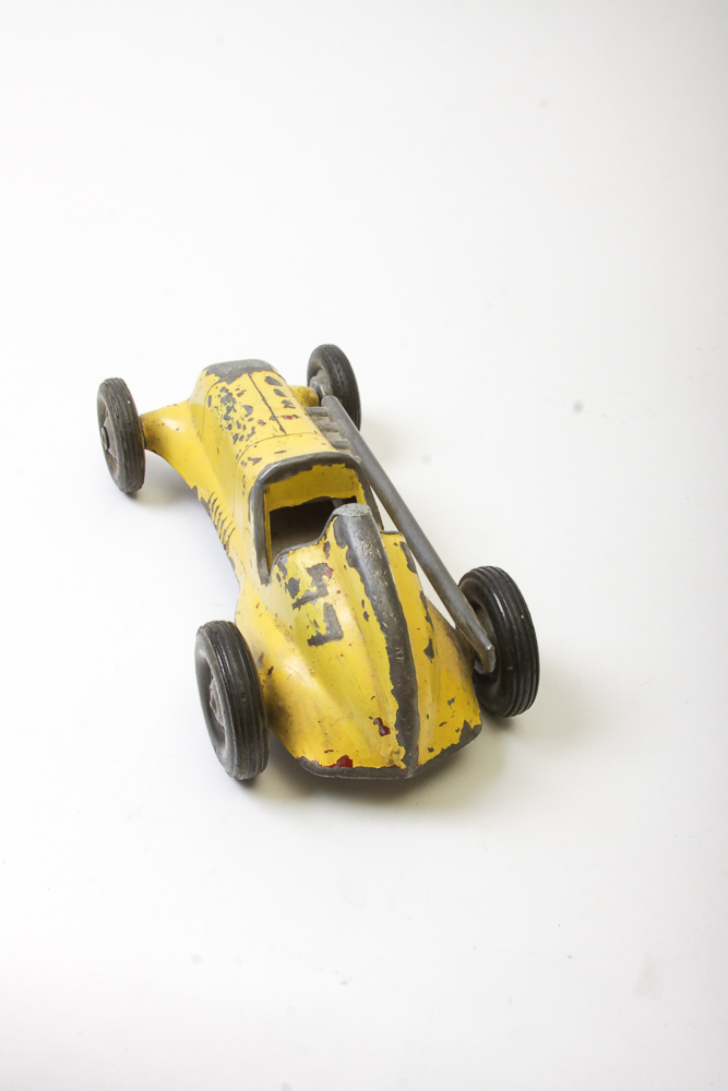 Circa 1940s Roy Cox Thimble Drome Champion Tether Car