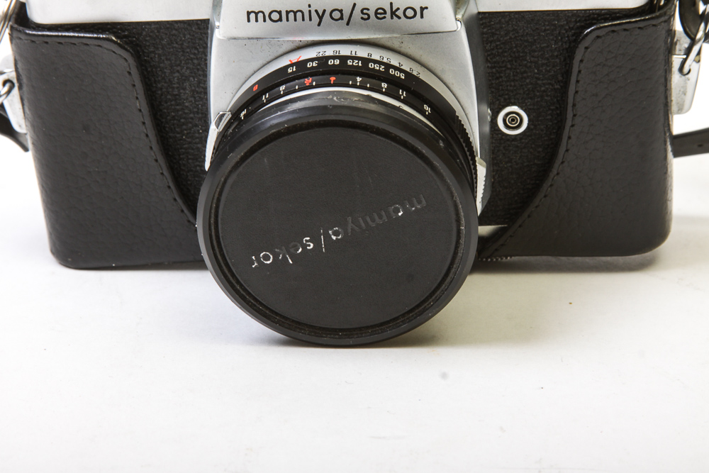 Vintage Mamiya Sekor 528TL SLR Camera
