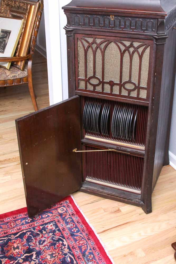 Thomas A. Edison Disc Phonograph