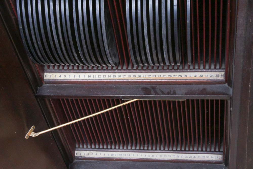 Thomas A. Edison Disc Phonograph