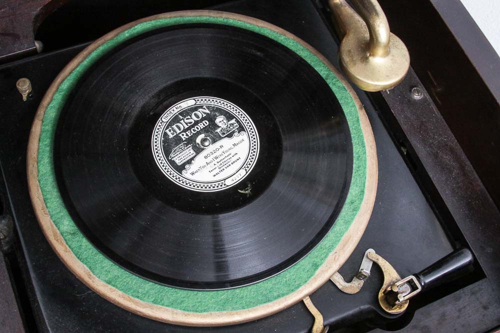 Thomas A. Edison Disc Phonograph