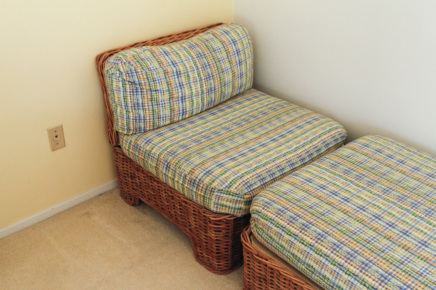 Contemporary Wicker Chair With Ottoman