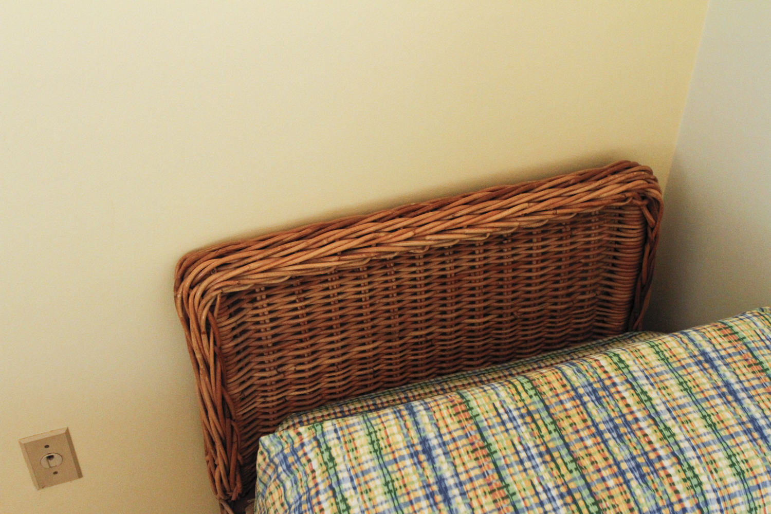 Contemporary Wicker Chair With Ottoman