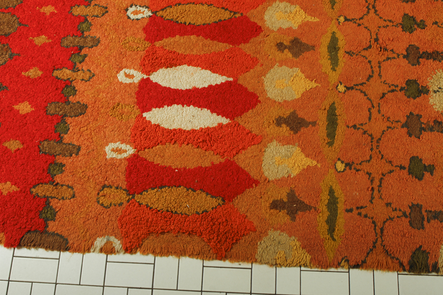 Cynthia Sargent Hooked "Bartok" Shag Rug